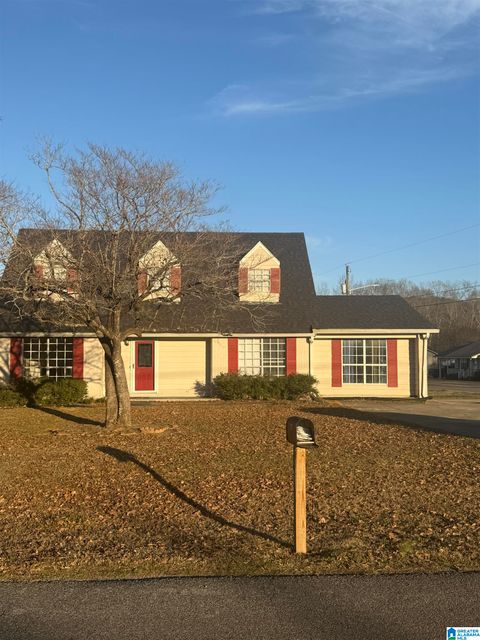 59 CLOVERDALE DRIVE SYLACAUGA AL 35150