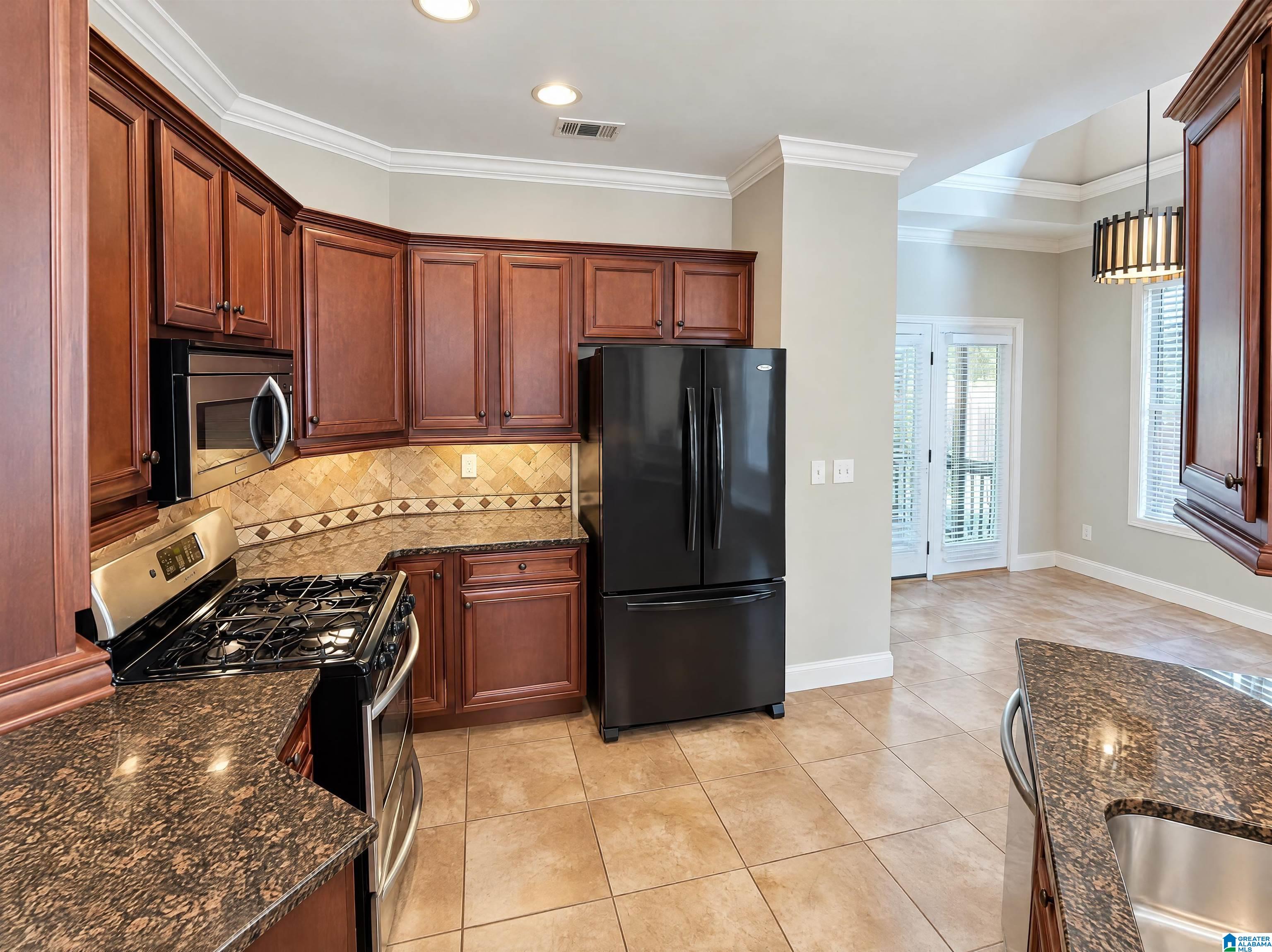132 WILLOW VIEW LANE
