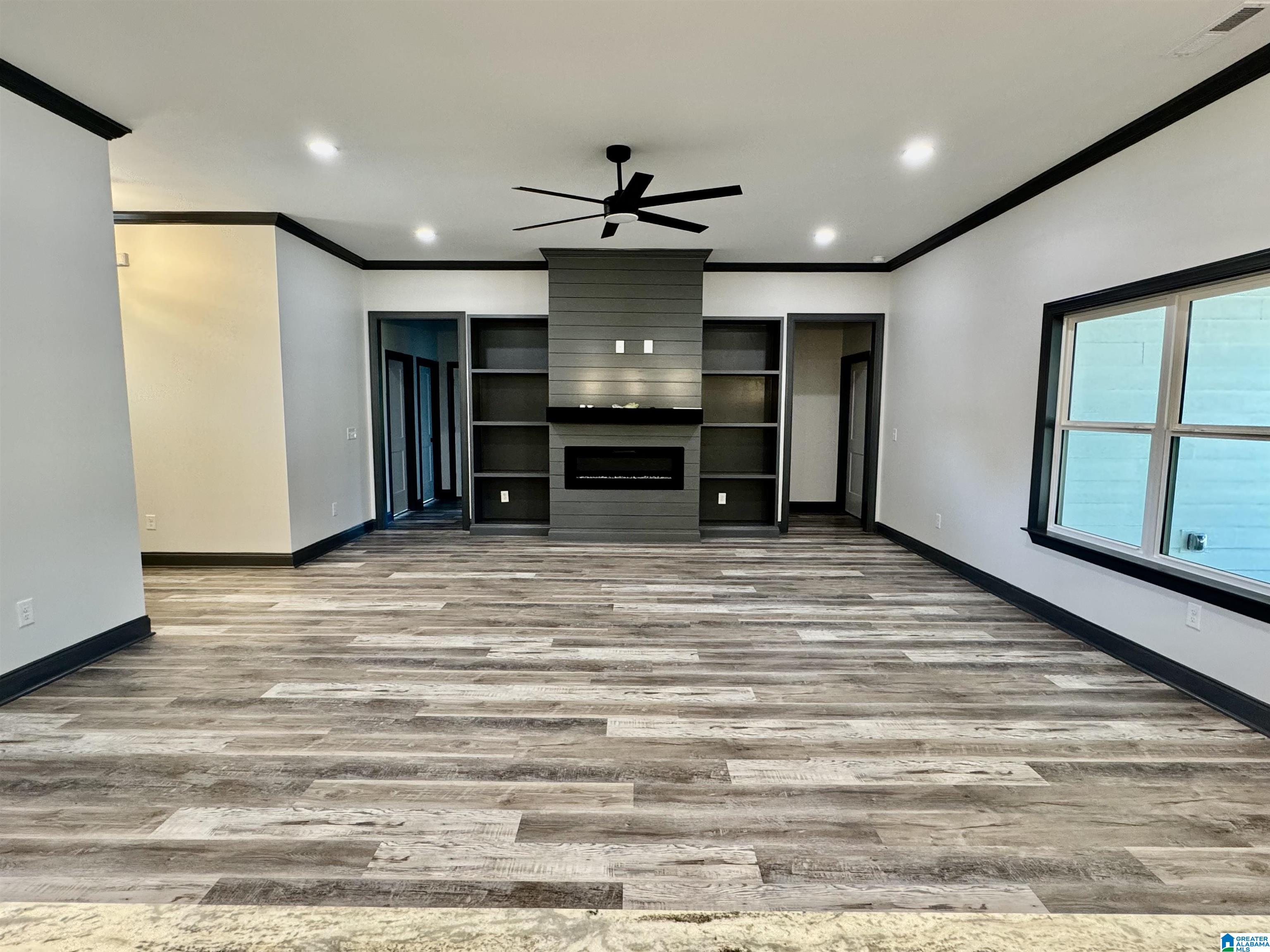 904 WILLOWBEND ROAD