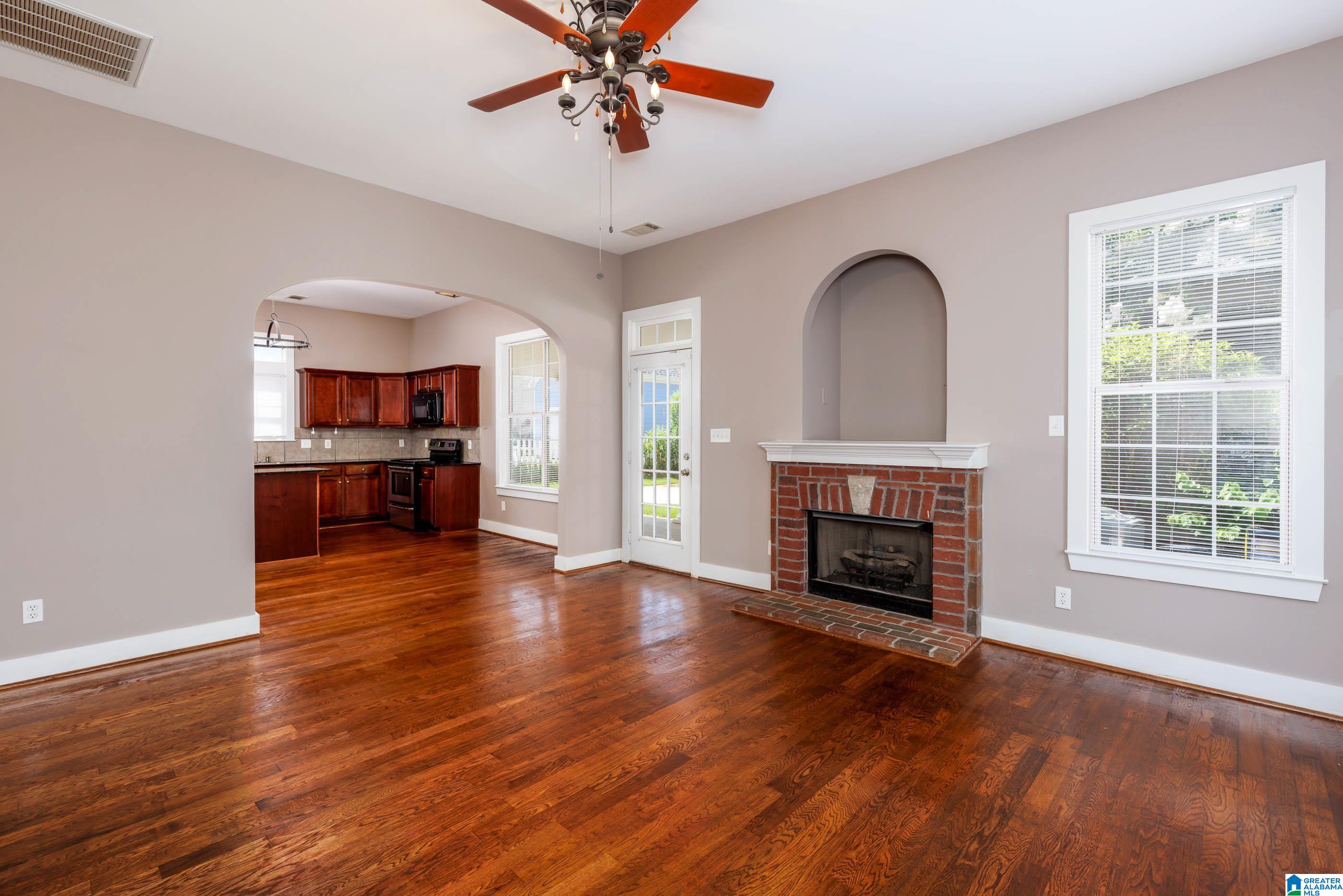 5439 CAMELLIA LANE