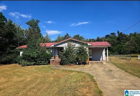 2237 3RD STREET NW CENTER POINT AL 35215