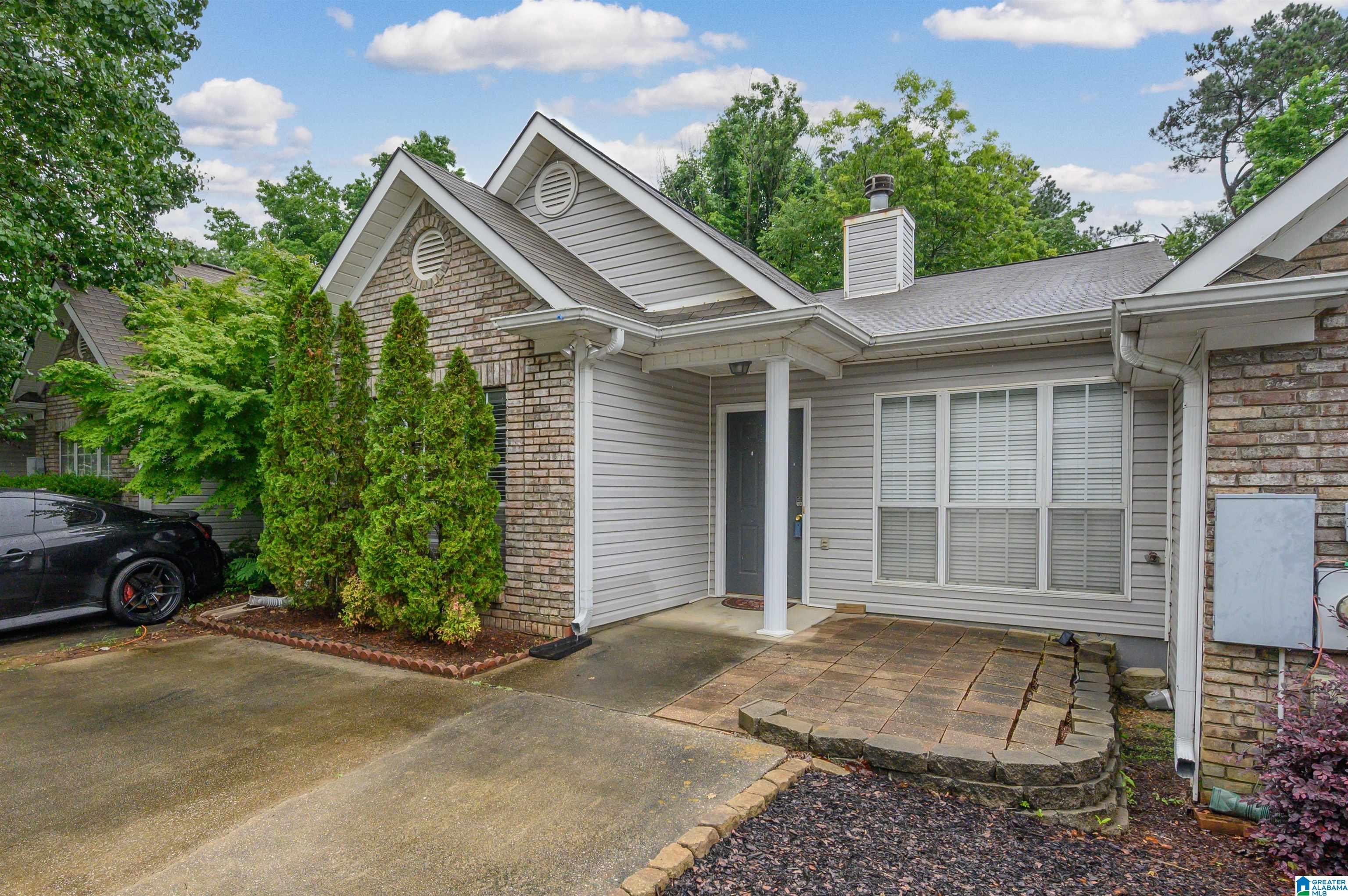 105 HIDDEN CREEK CIRCLE