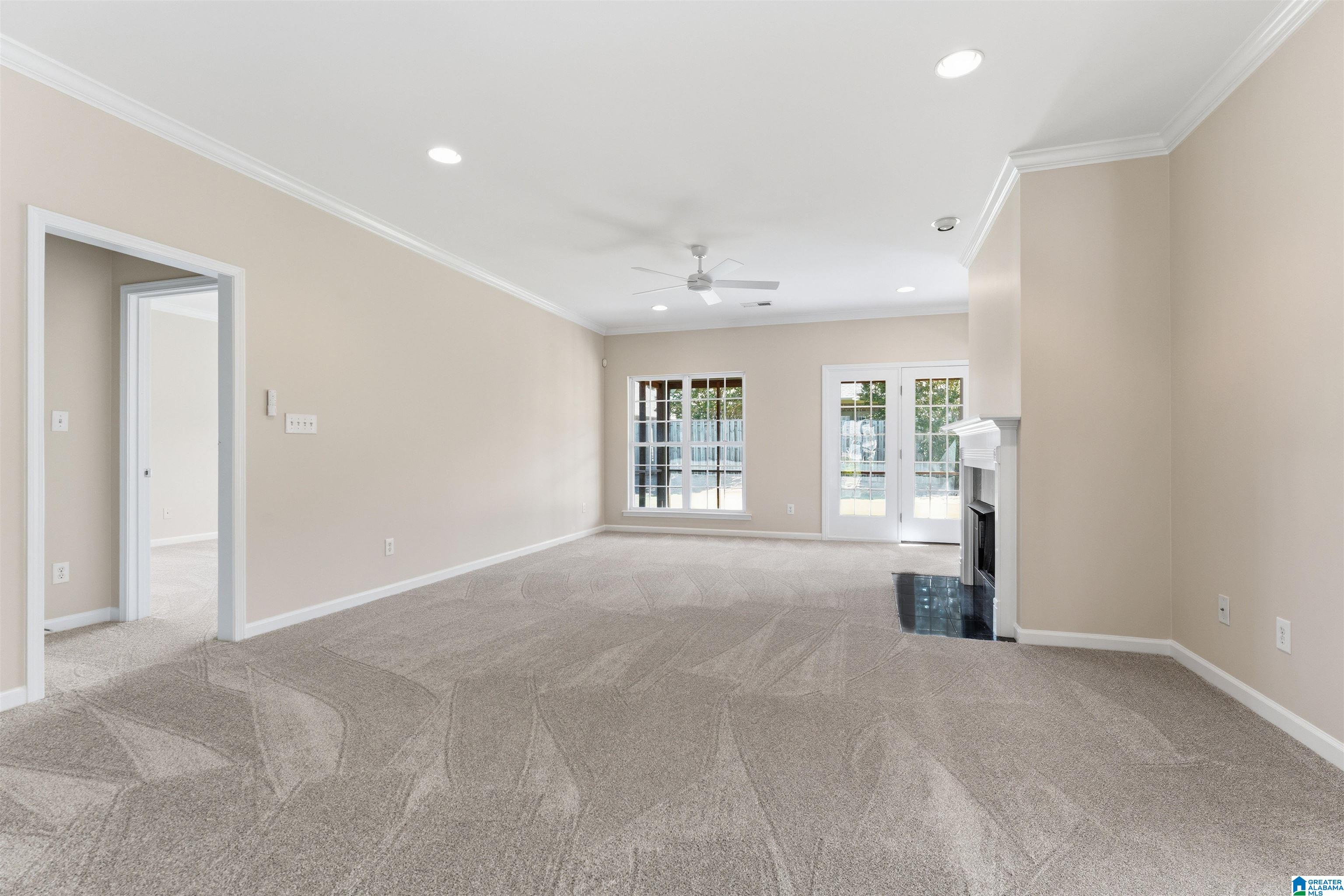 5174 SCARLET OAK CIRCLE