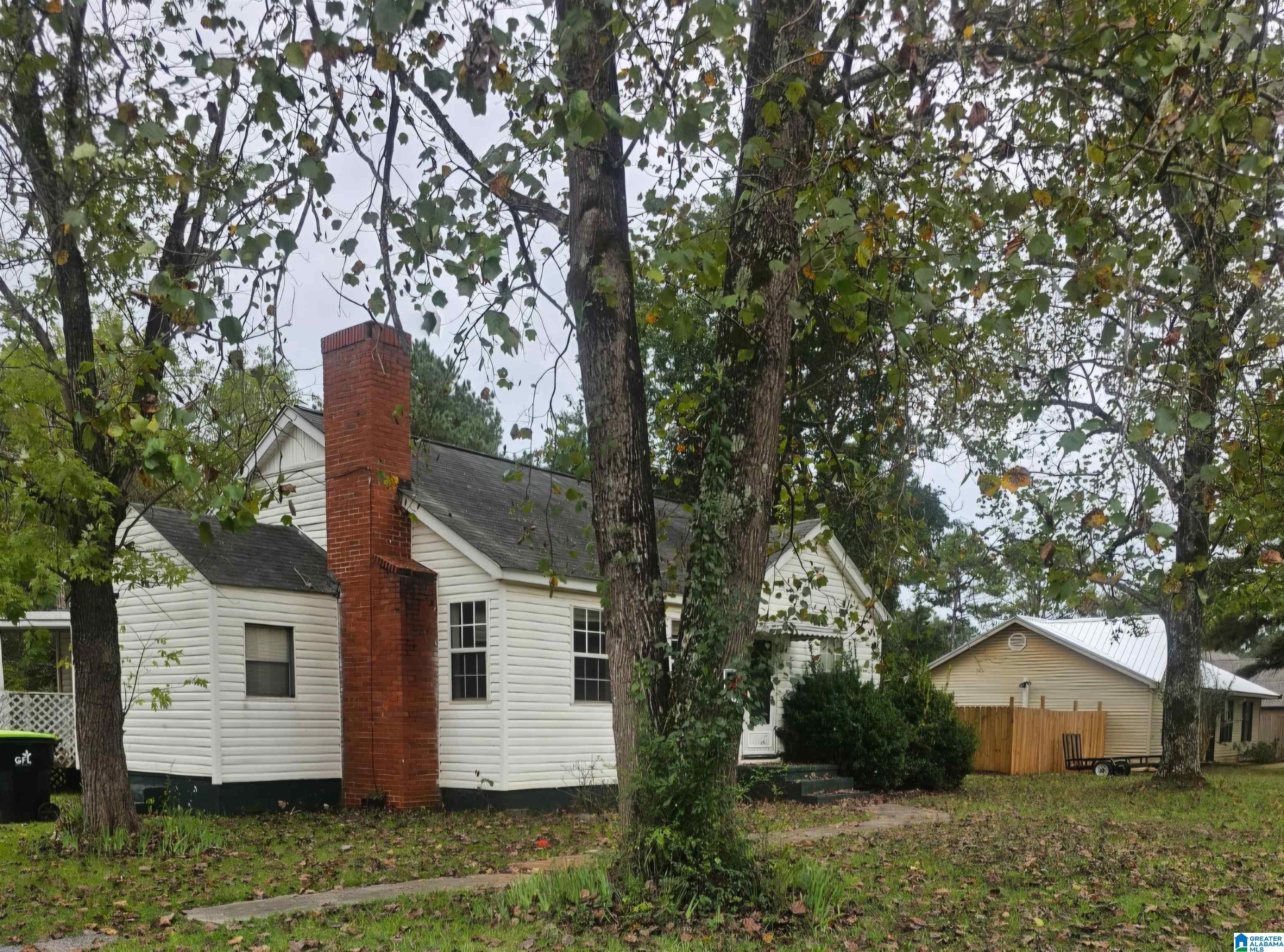600 PINECREST DRIVE