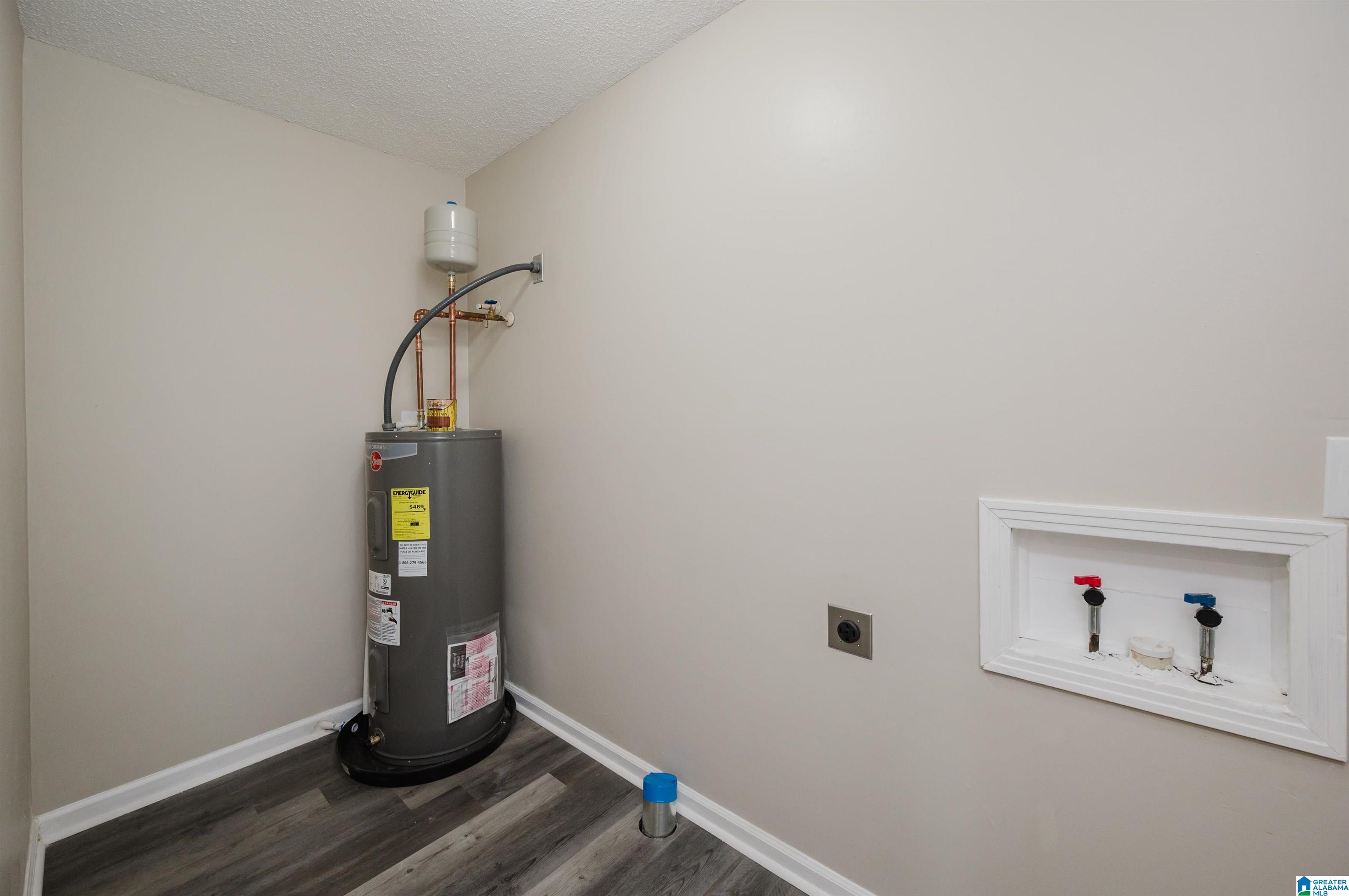 3932 ROCK RIDGE ROAD