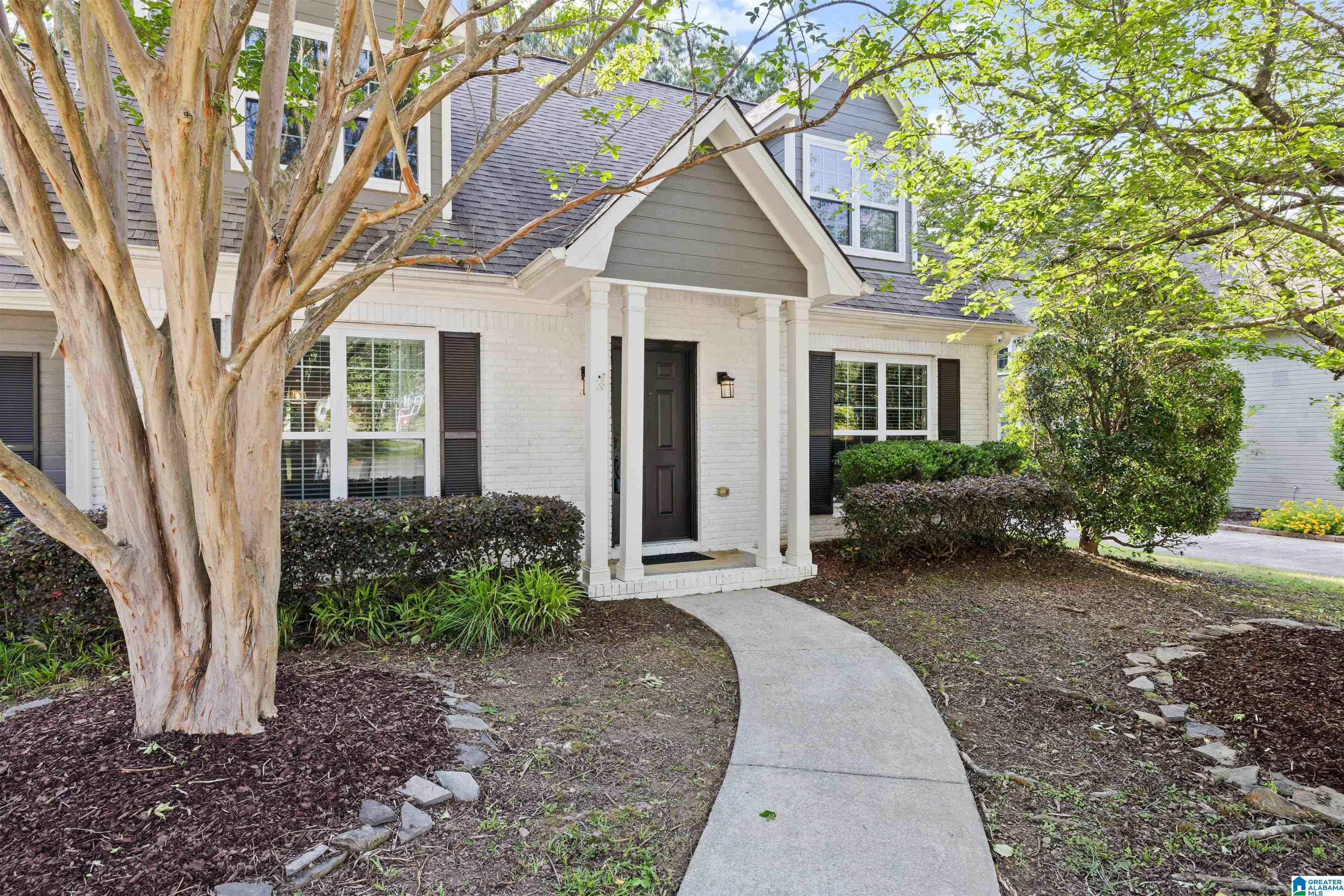 229 BRENTWOOD DRIVE