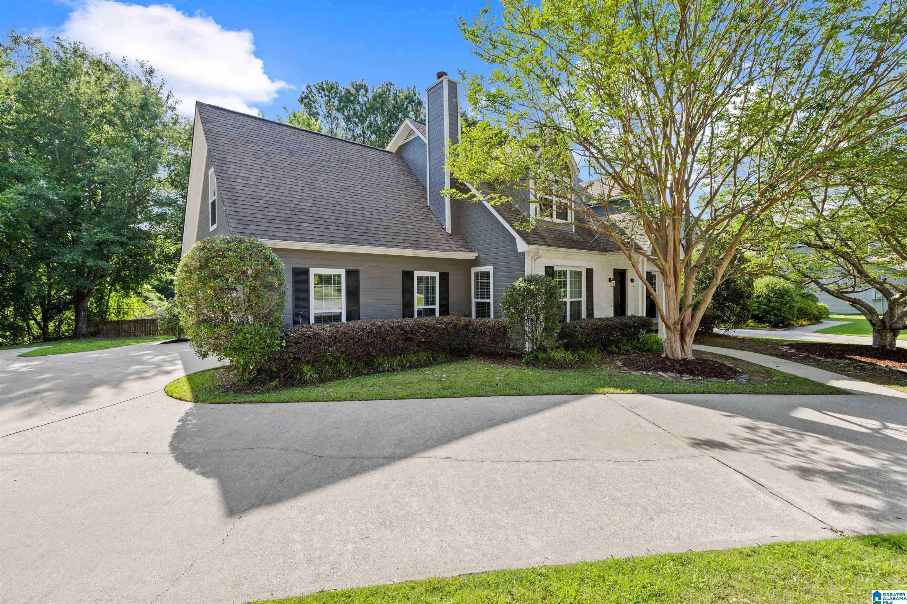 229 BRENTWOOD DRIVE