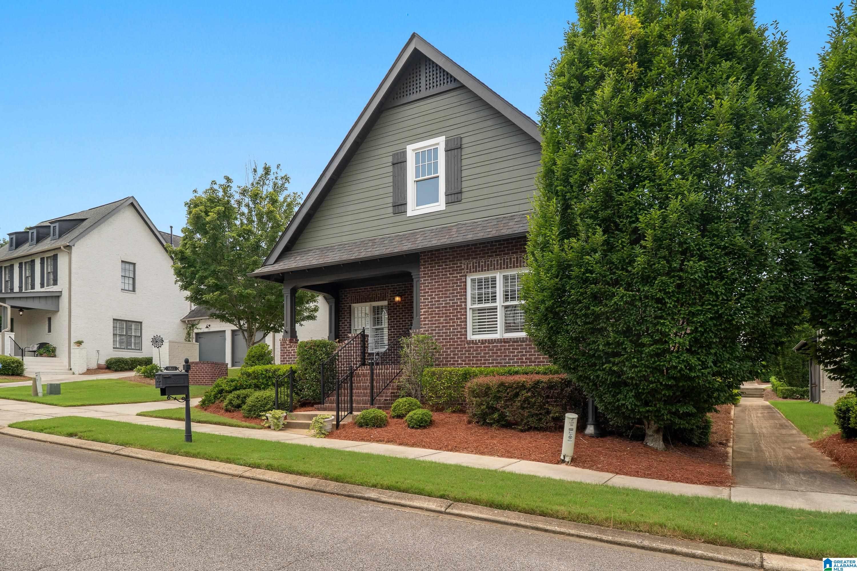 2411 MONTAUK ROAD