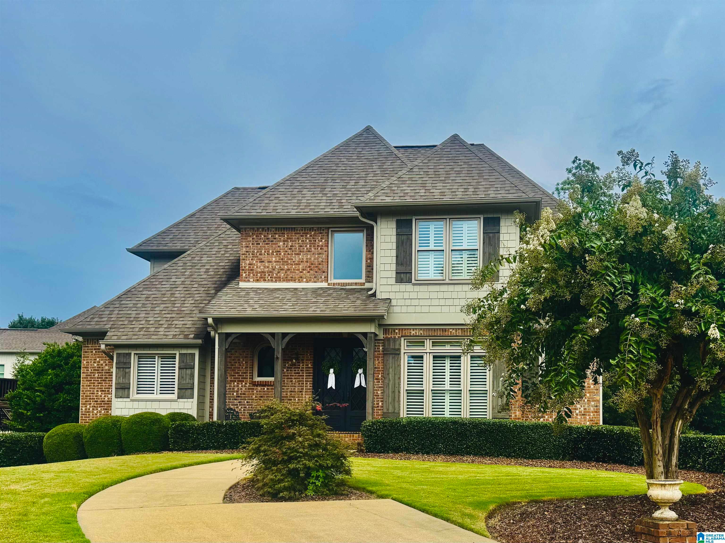 1048 BALDWIN LANE