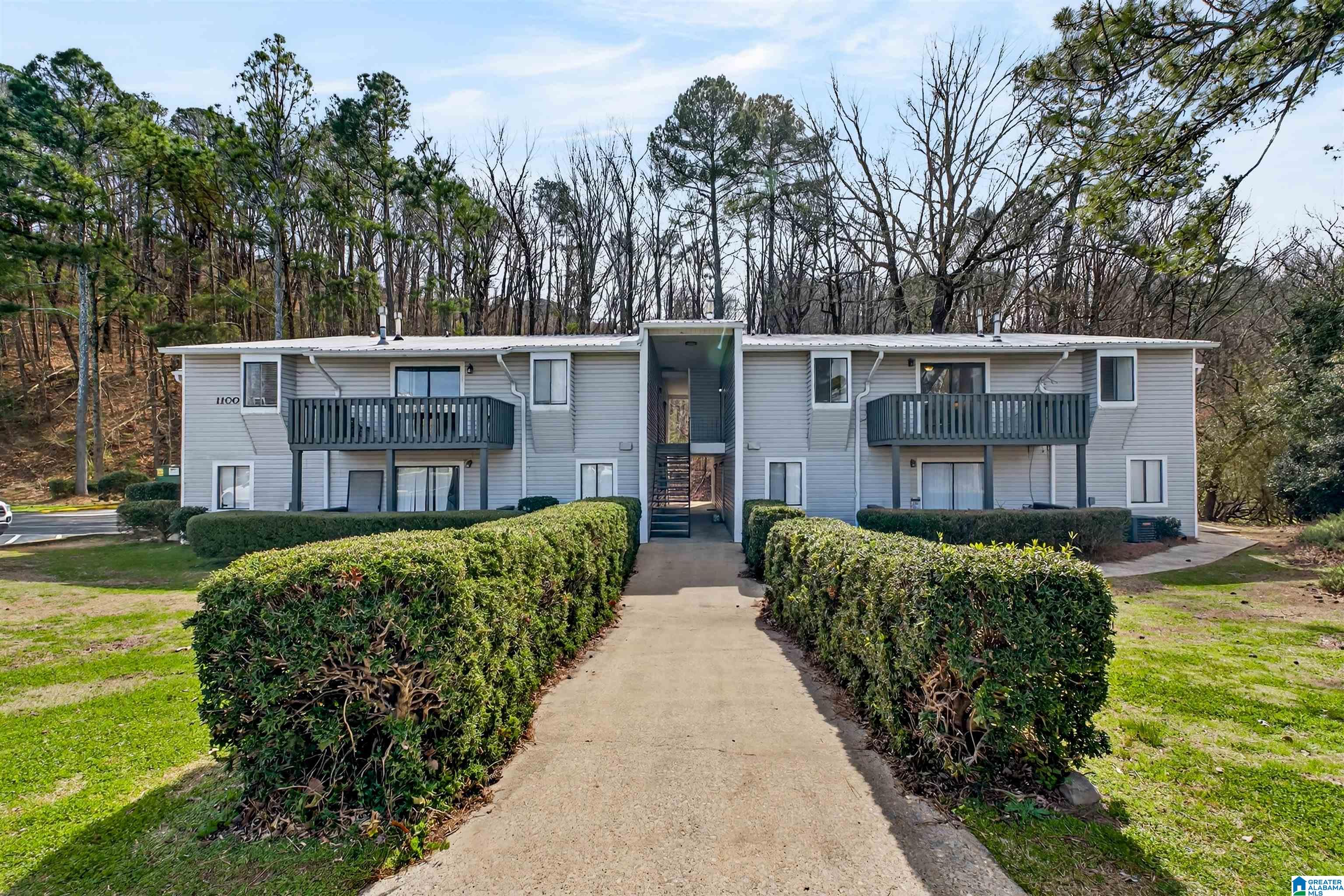 1104 WOODLAND VILLAGE 1104