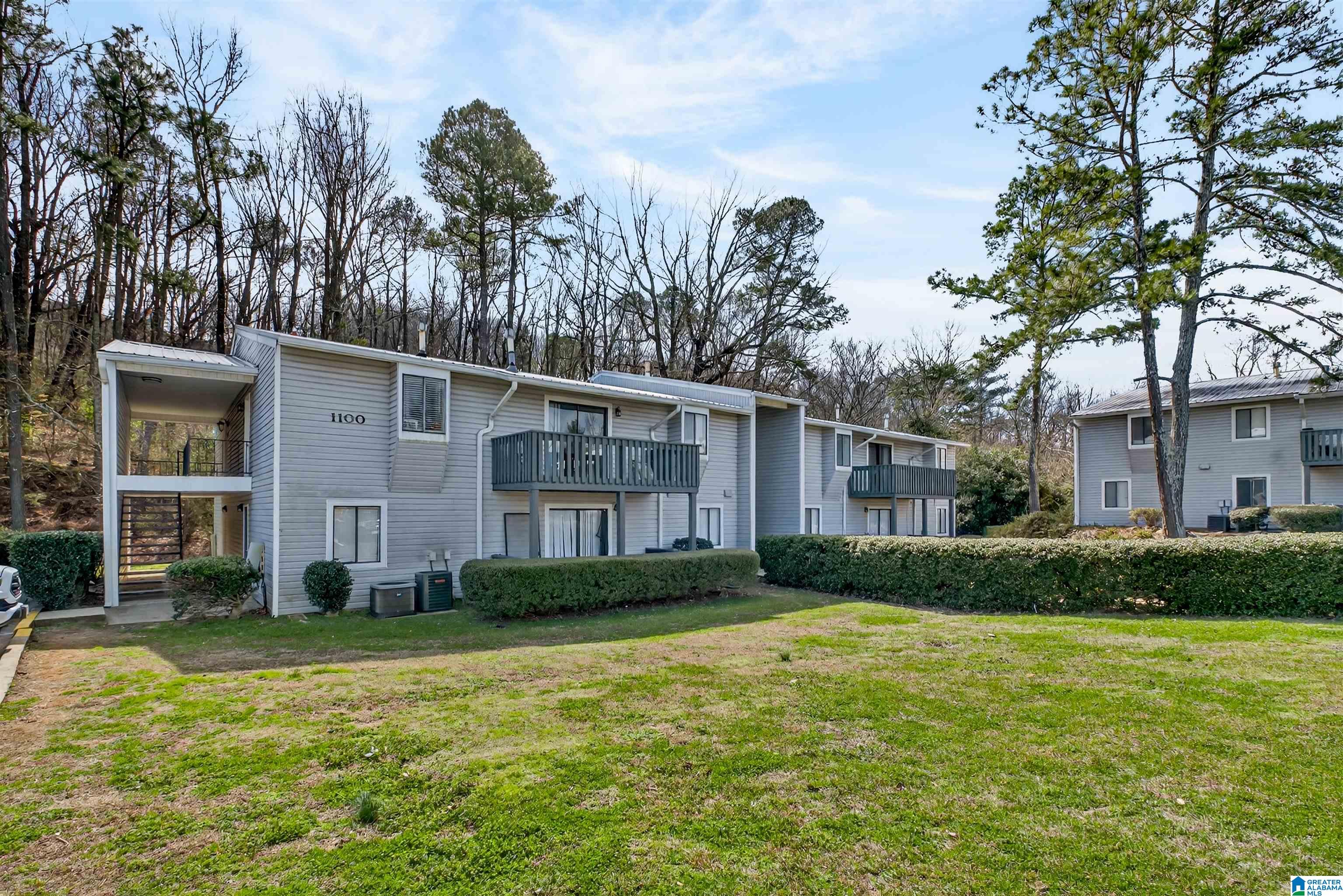 1104 WOODLAND VILLAGE 1104