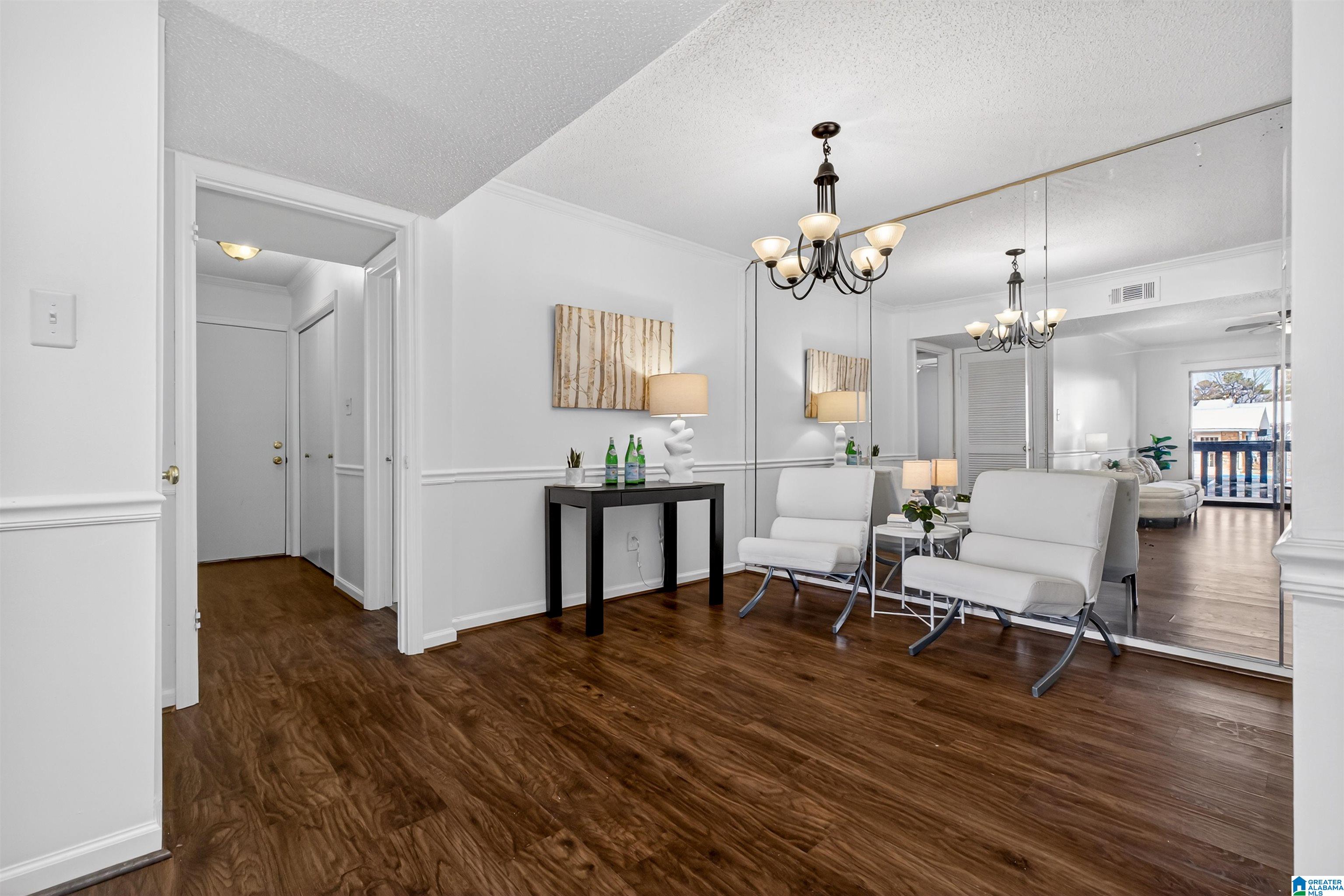 1104 WOODLAND VILLAGE 1104