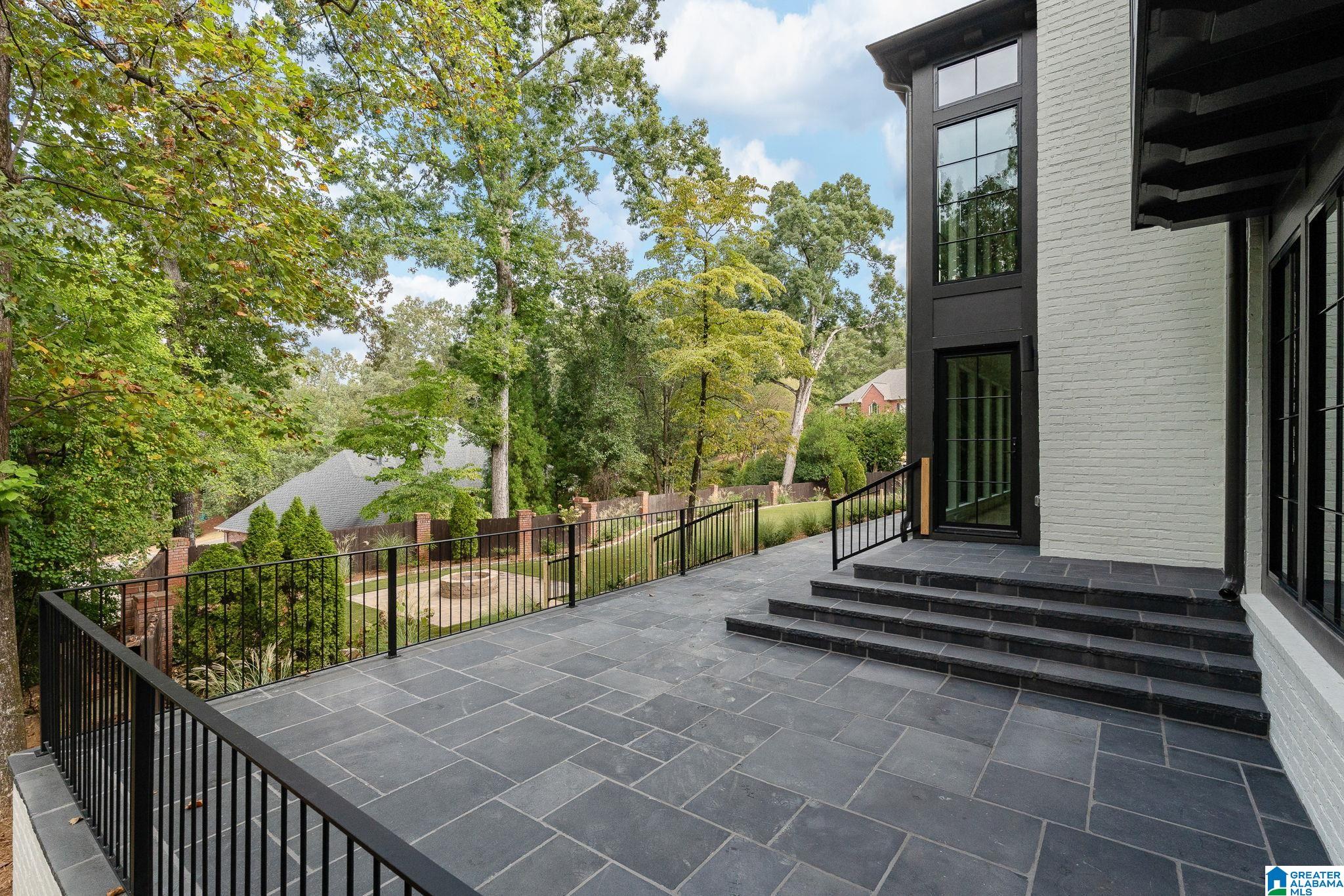 2624 DOLLY RIDGE ROAD