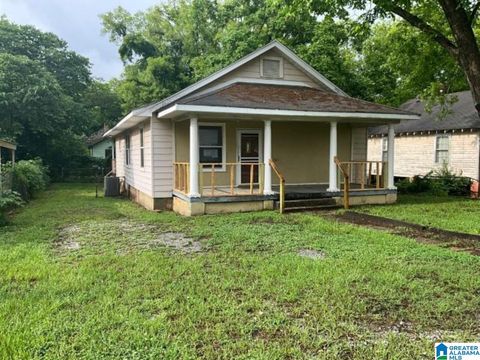 14 CROSS STREET WETUMPKA AL 36092