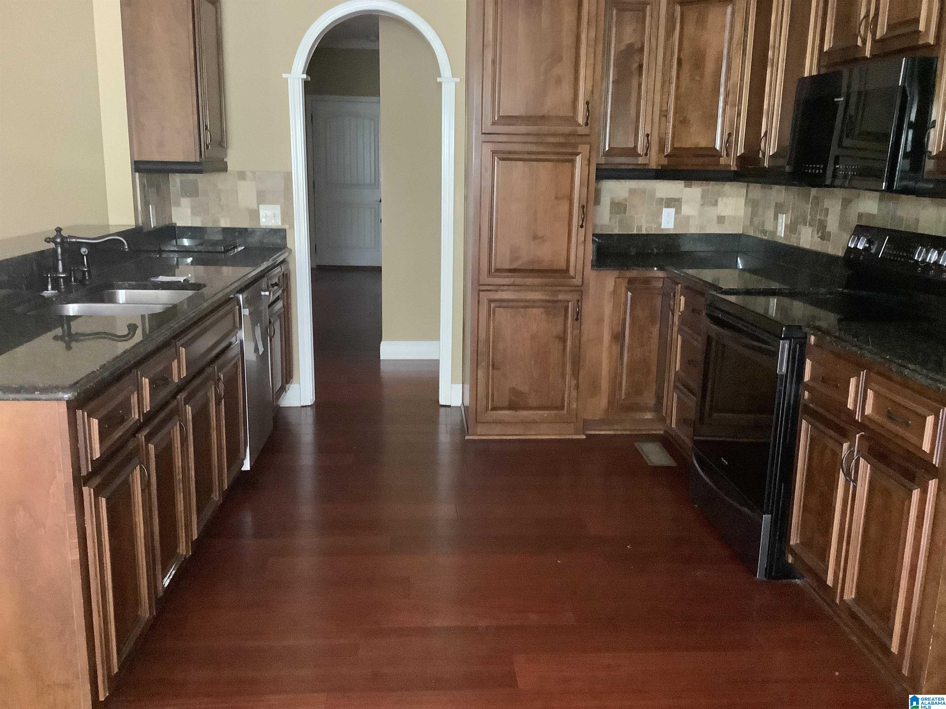 136 VILLAGE TRACE DRIVE