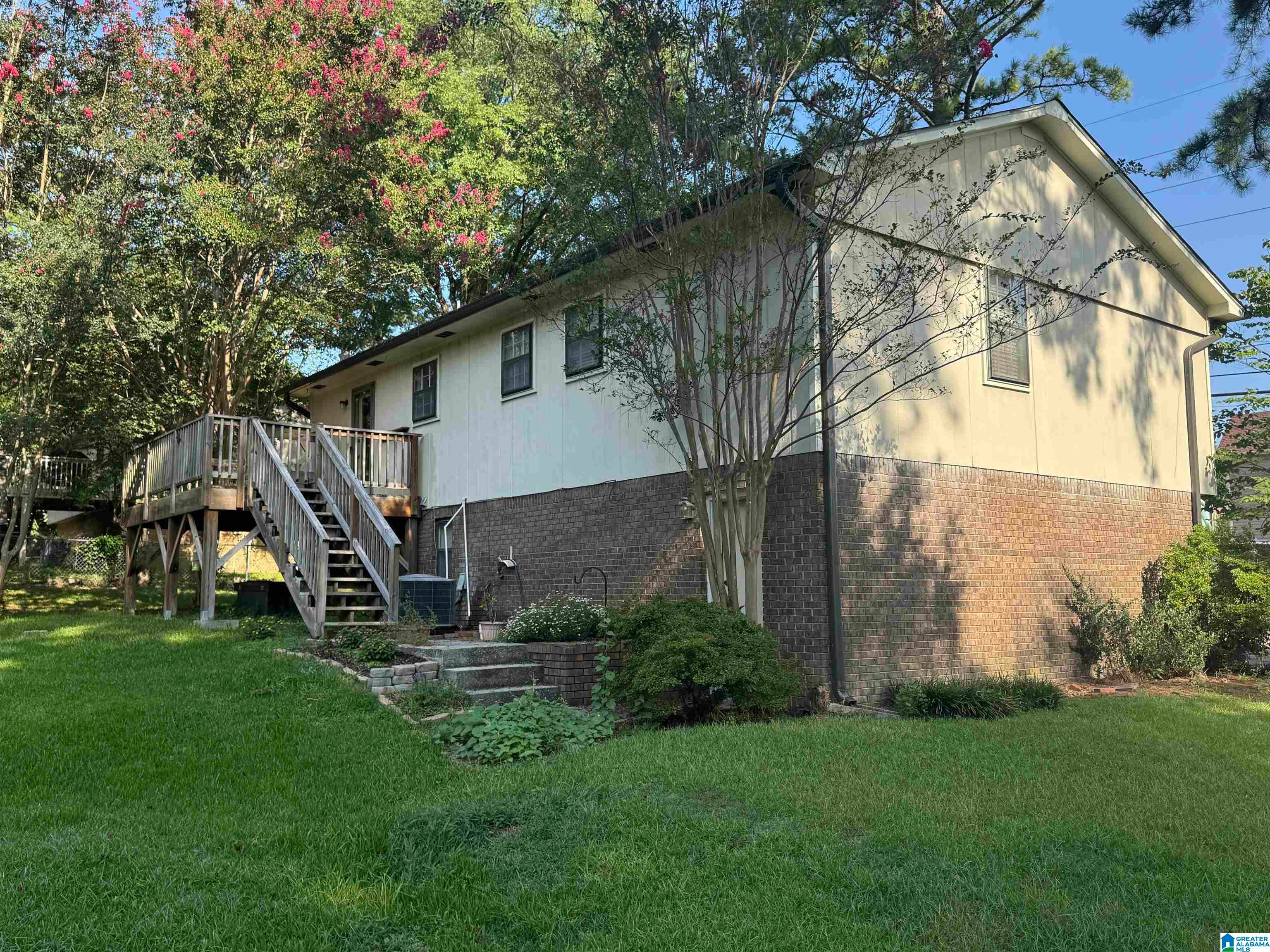 1133 THOMPSON ROAD