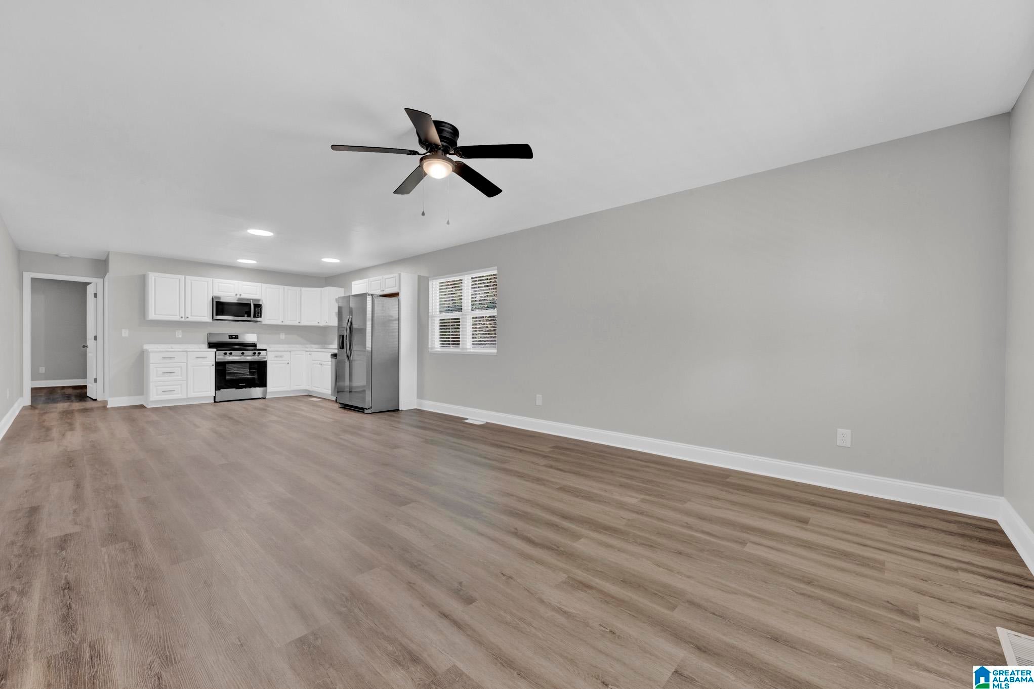 35 BROADWATER DRIVE
