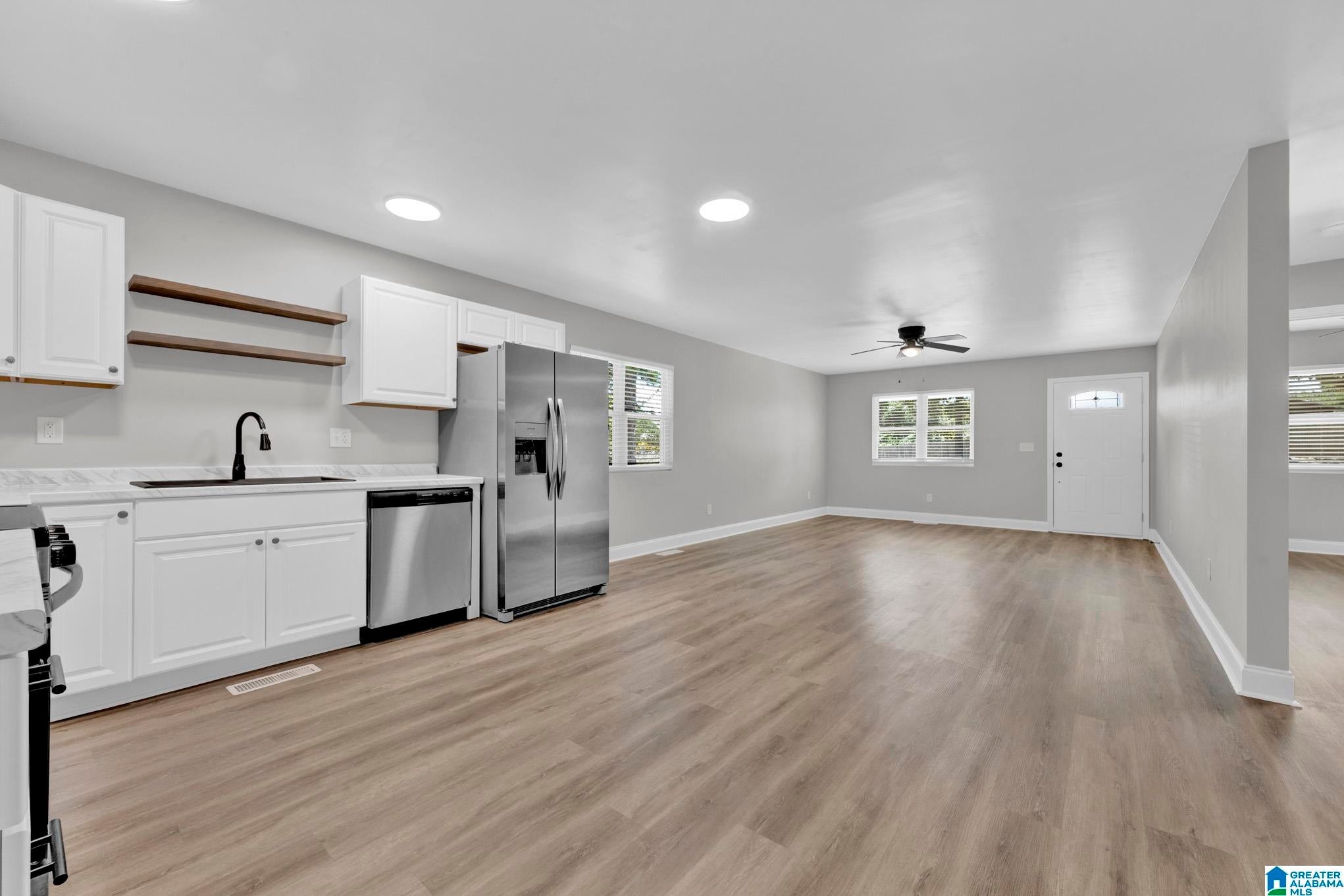 35 BROADWATER DRIVE