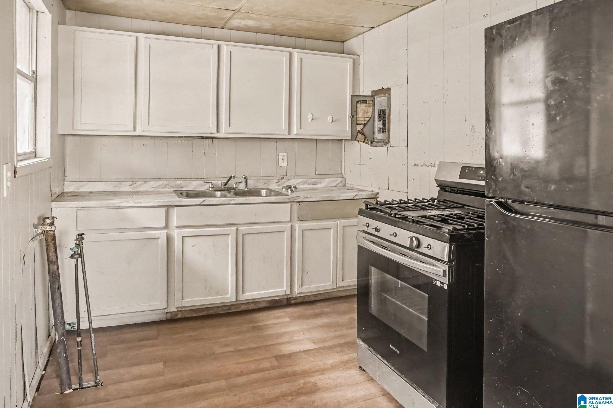 3348 34TH STREET N