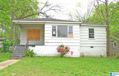Photo of 7333 Paris Avenue, BIRMINGHAM, AL 35206 (MLS # 21448764)