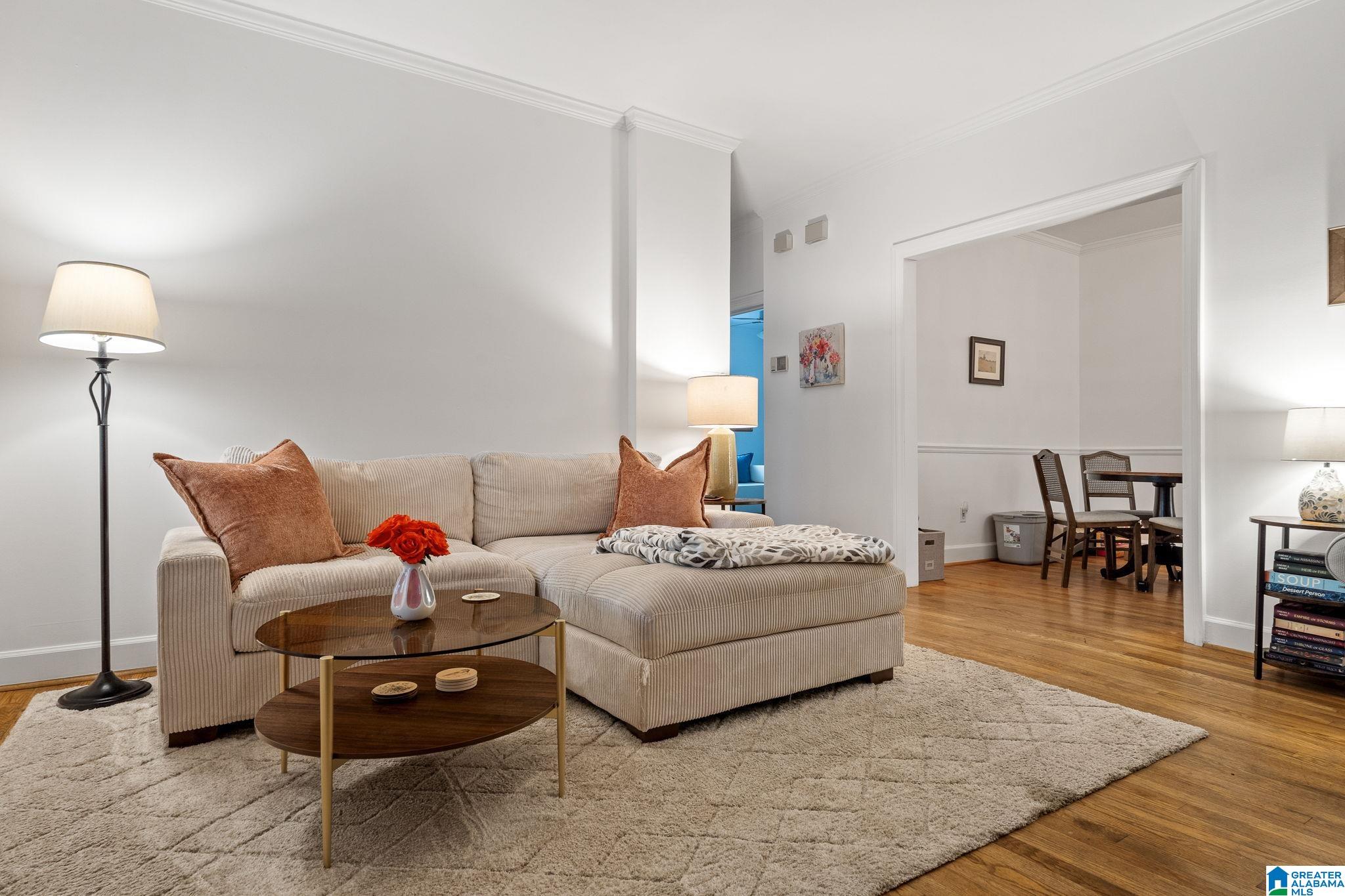 925 39TH STREET S A & B