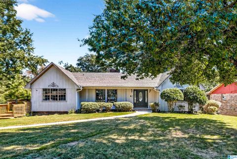 2441 FOREST HILLS DRIVE BIRMINGHAM AL 35214