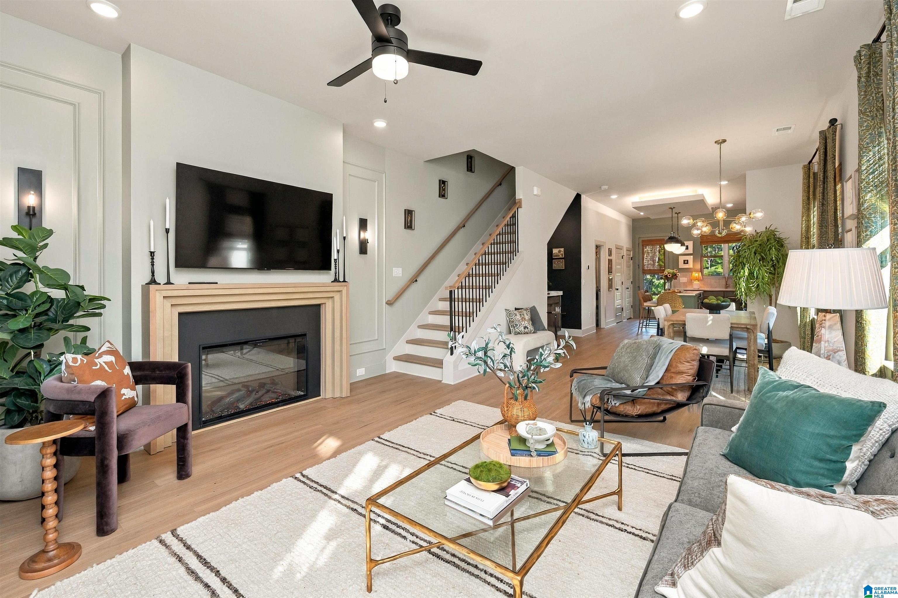 737 RIVERWALK DRIVE
