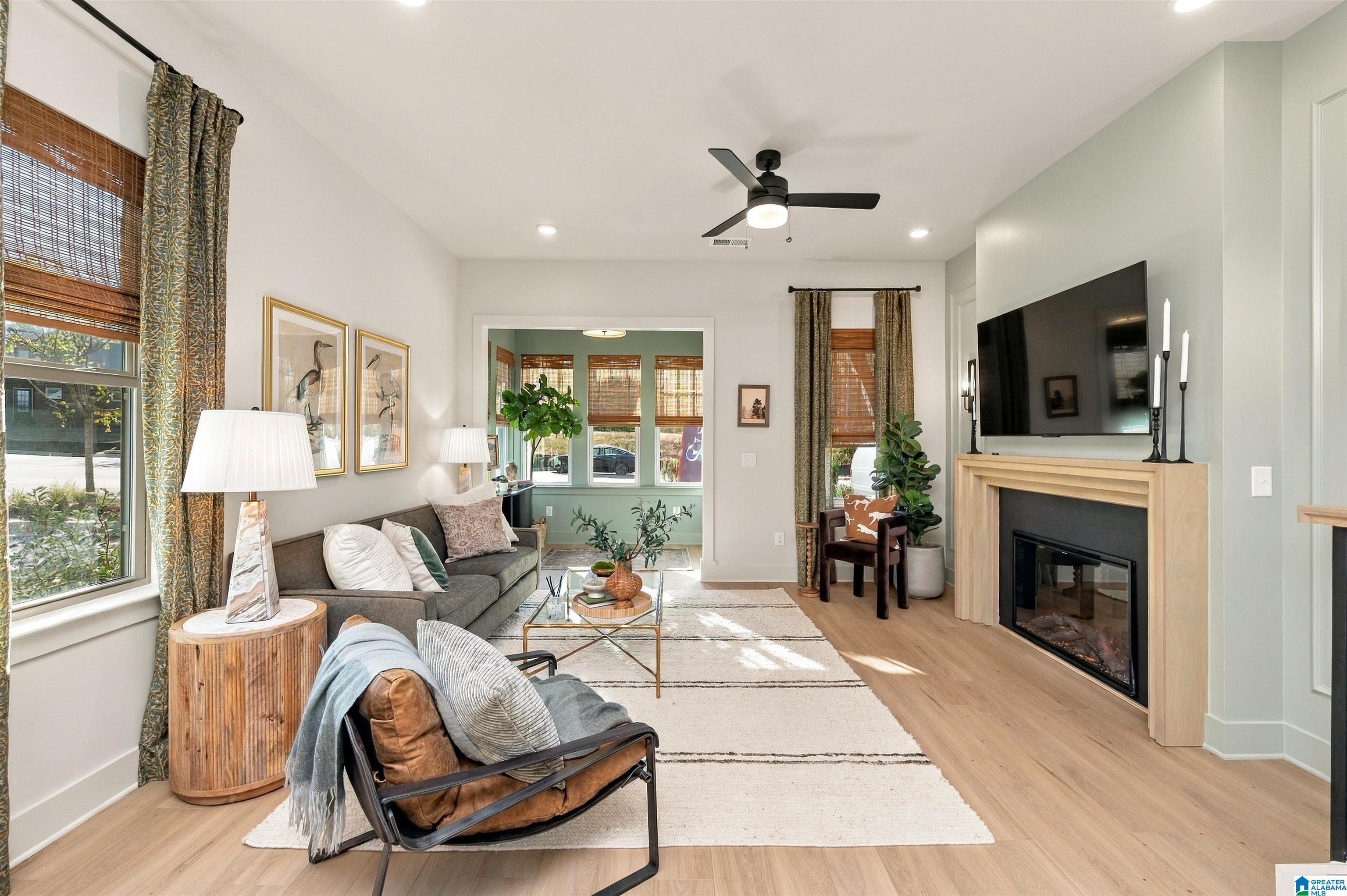 737 RIVERWALK DRIVE