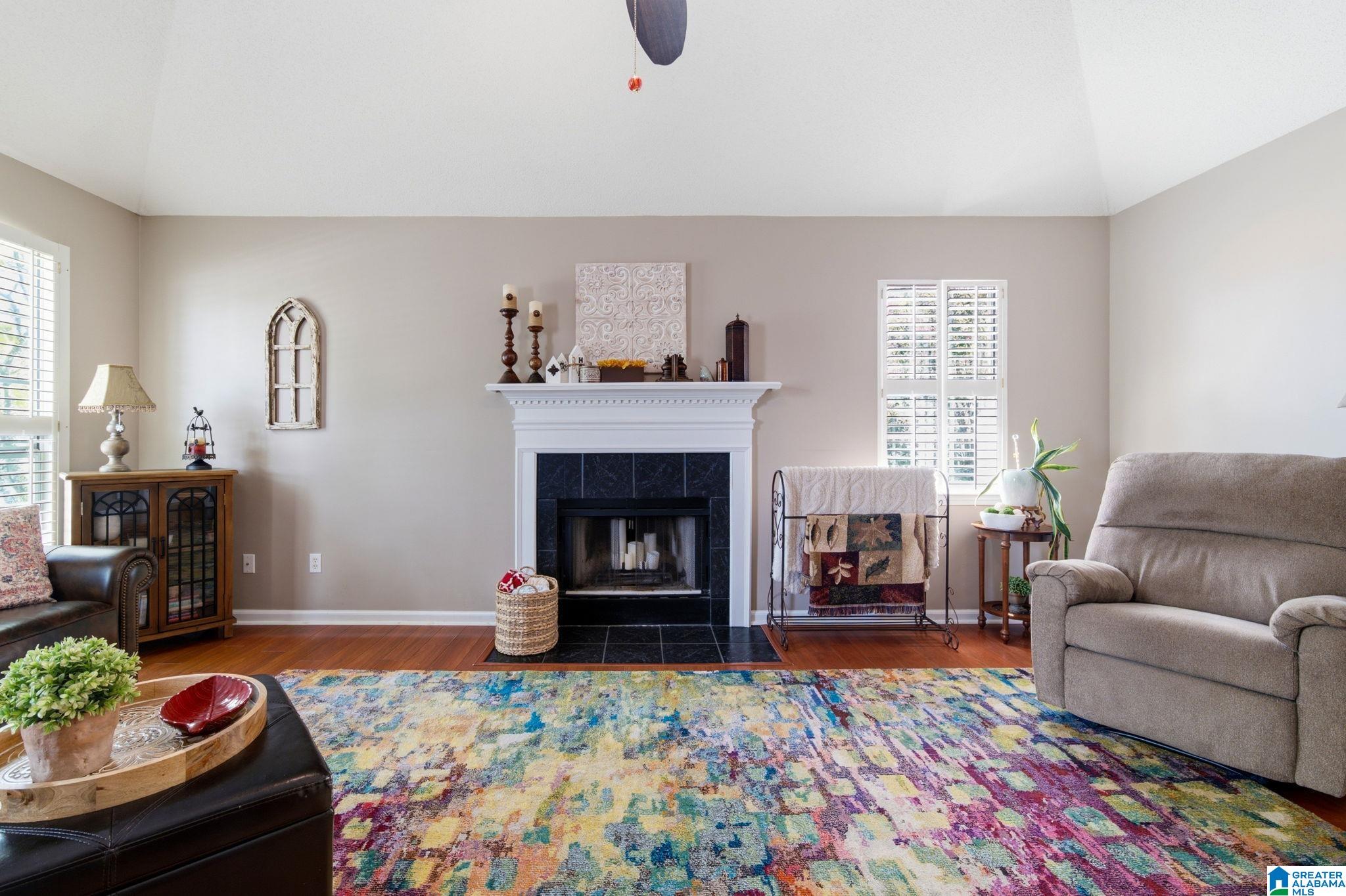 128 W STONEHAVEN CIRCLE