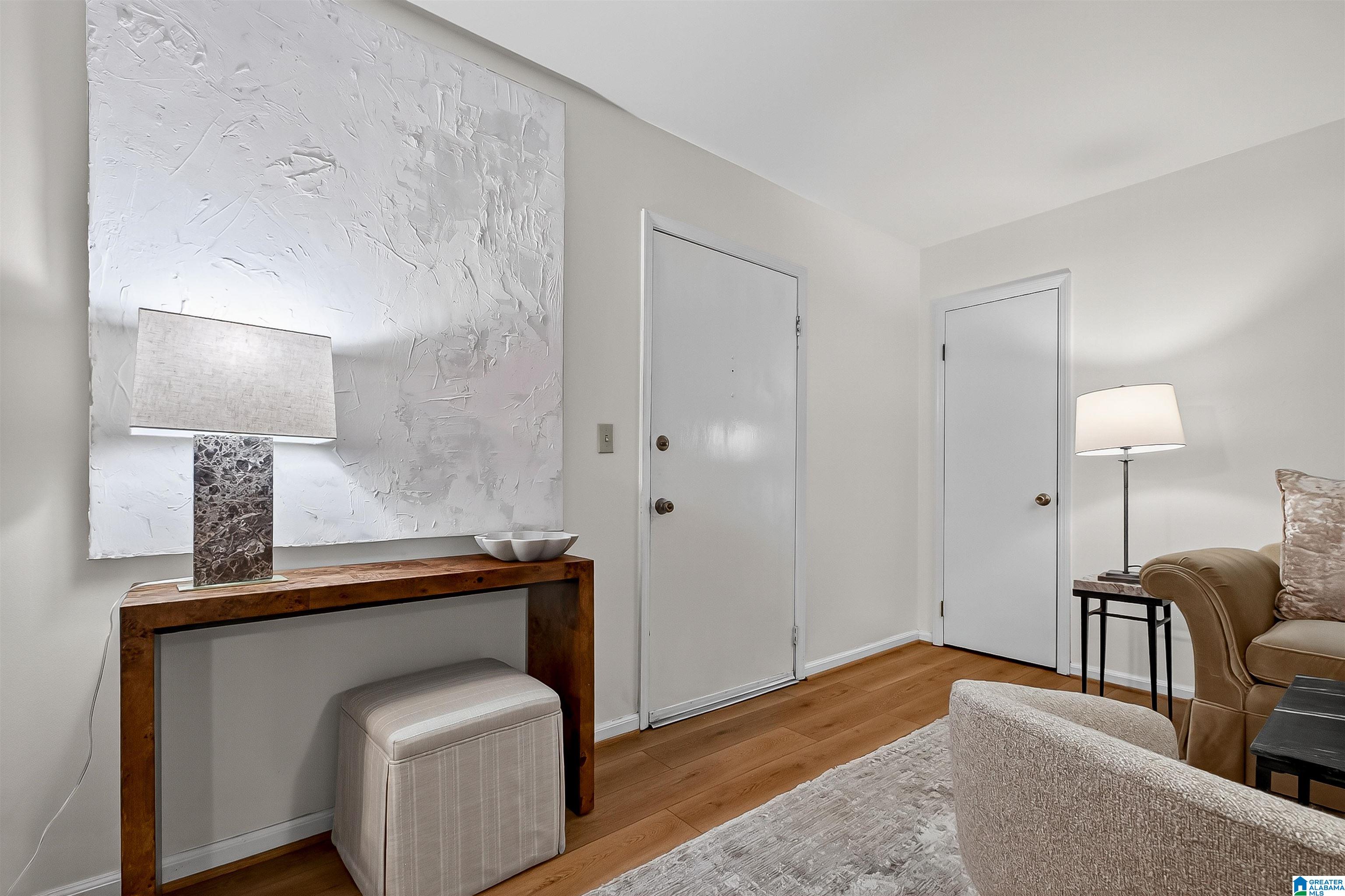 1904 SHADES CLIFF TERRACE A