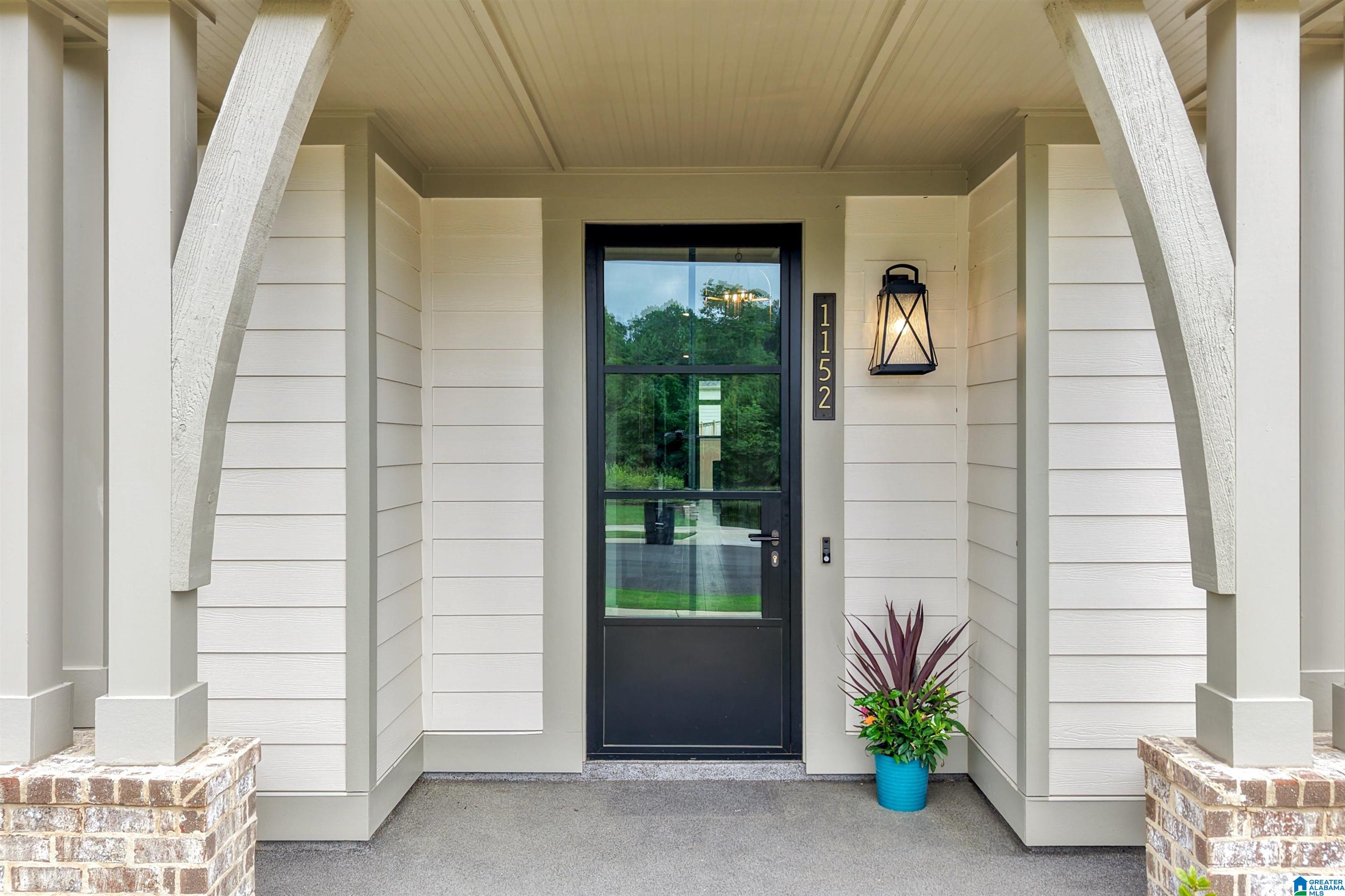 1152 CLIFTON ROAD