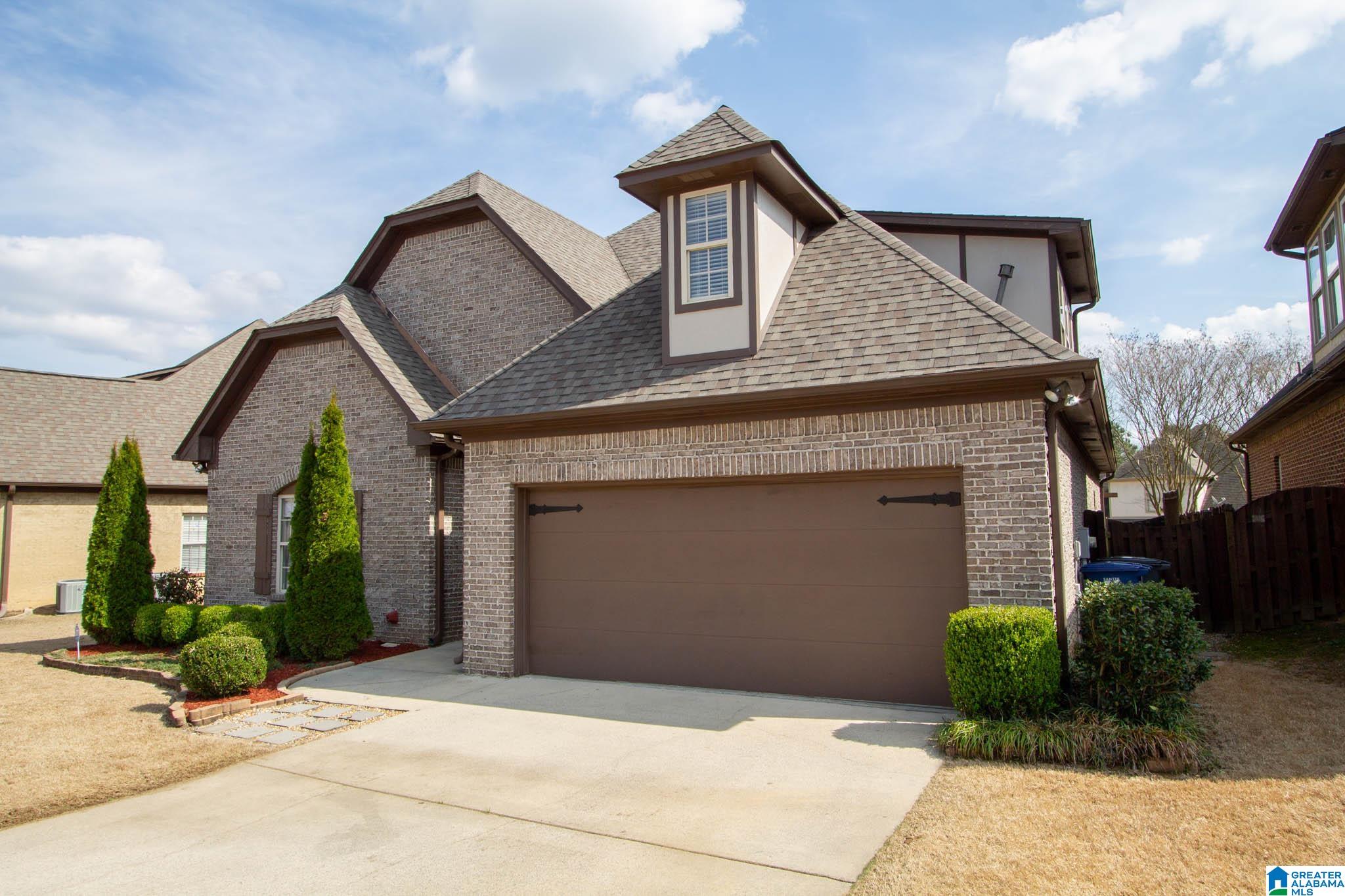 6235 KESTRAL VIEW ROAD