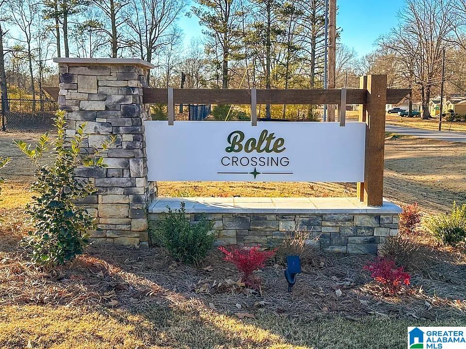 1709 AMBER AVENUE SE