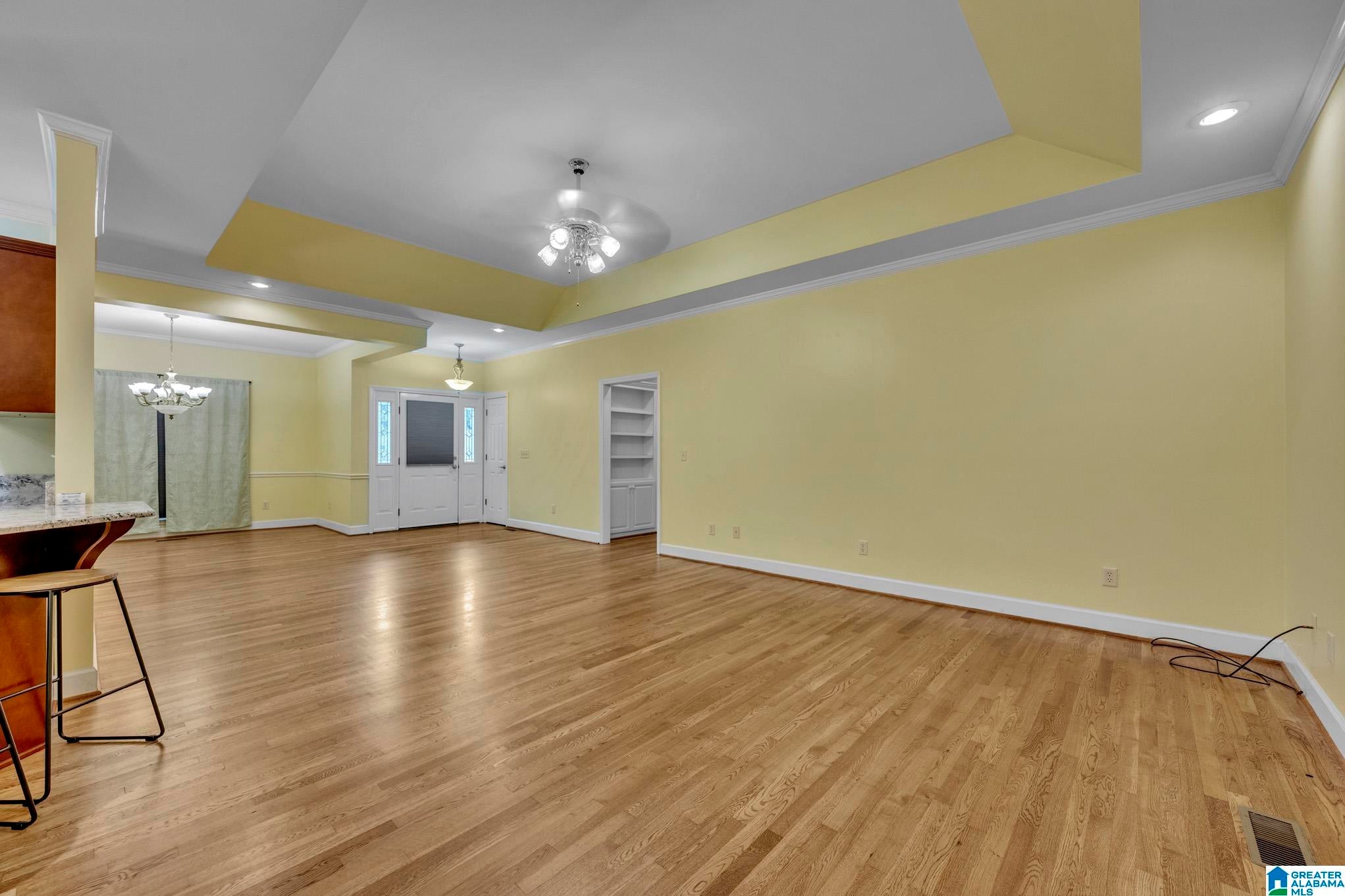 2558 ROLLING MEADOWS DRIVE