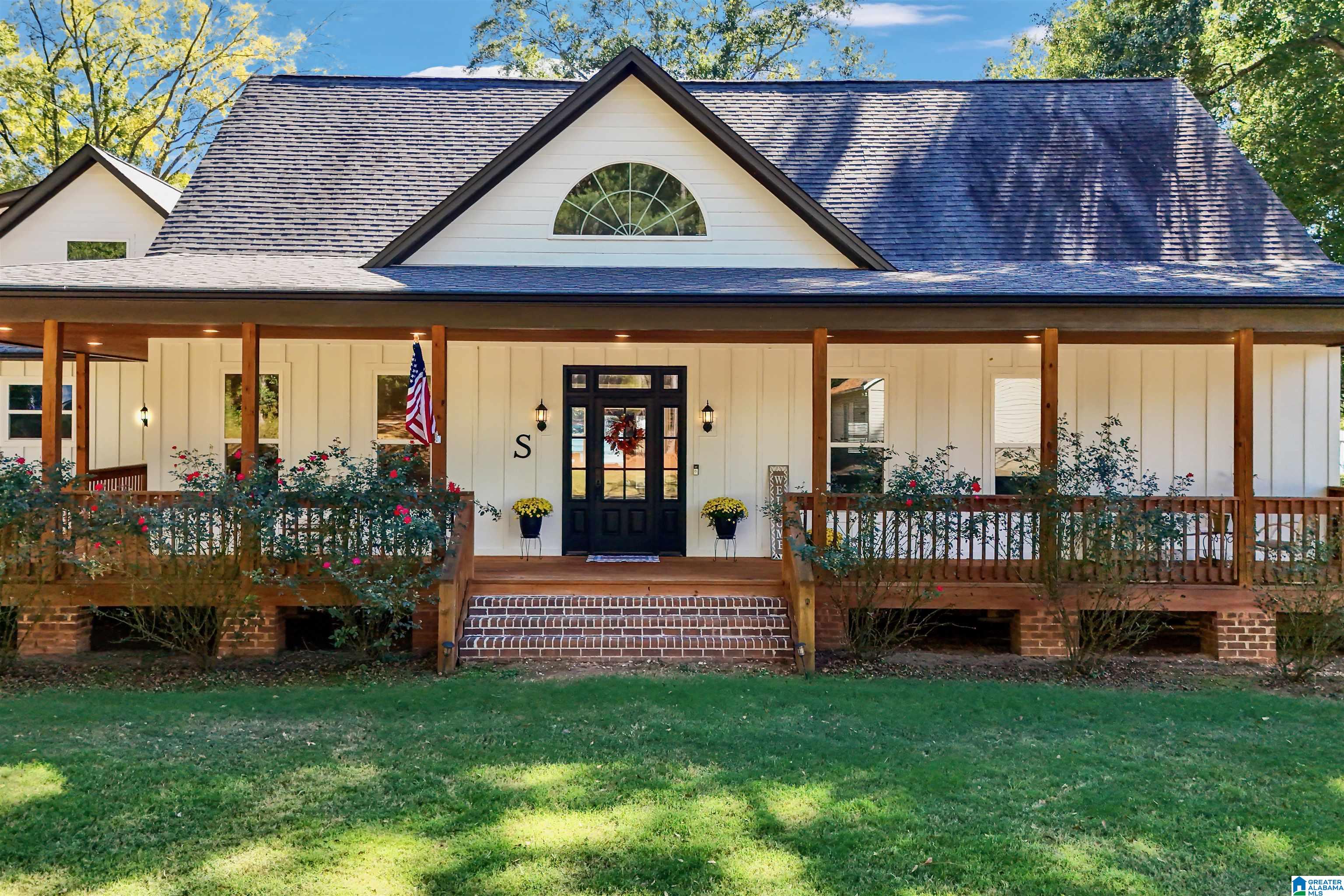 555 MOUNTAIN VIEW DRIVE