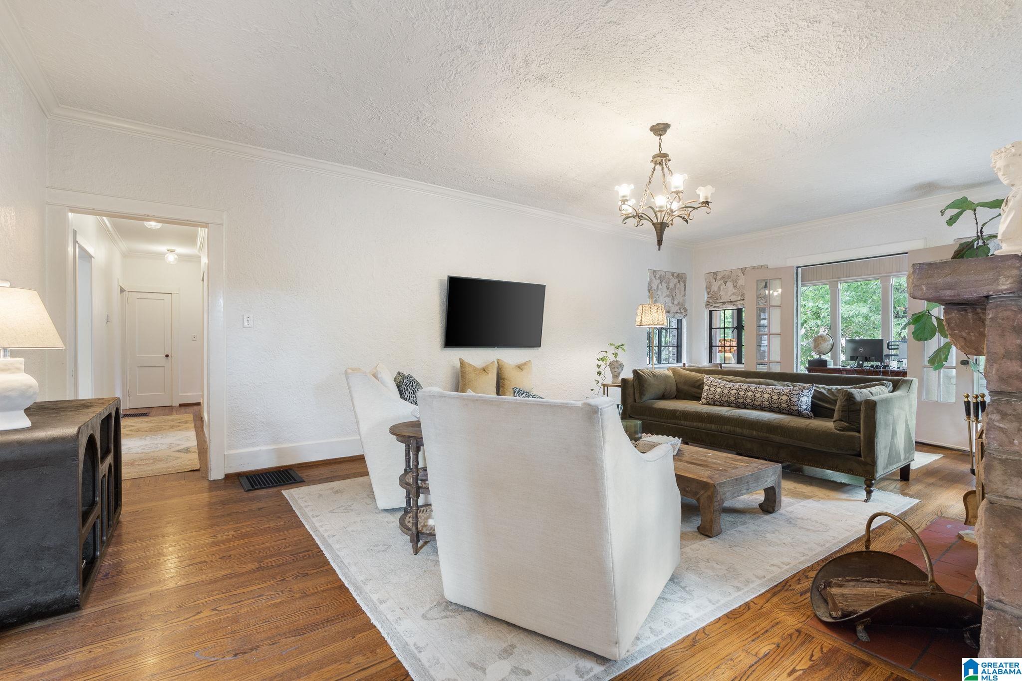 1424 ARDSLEY PLACE