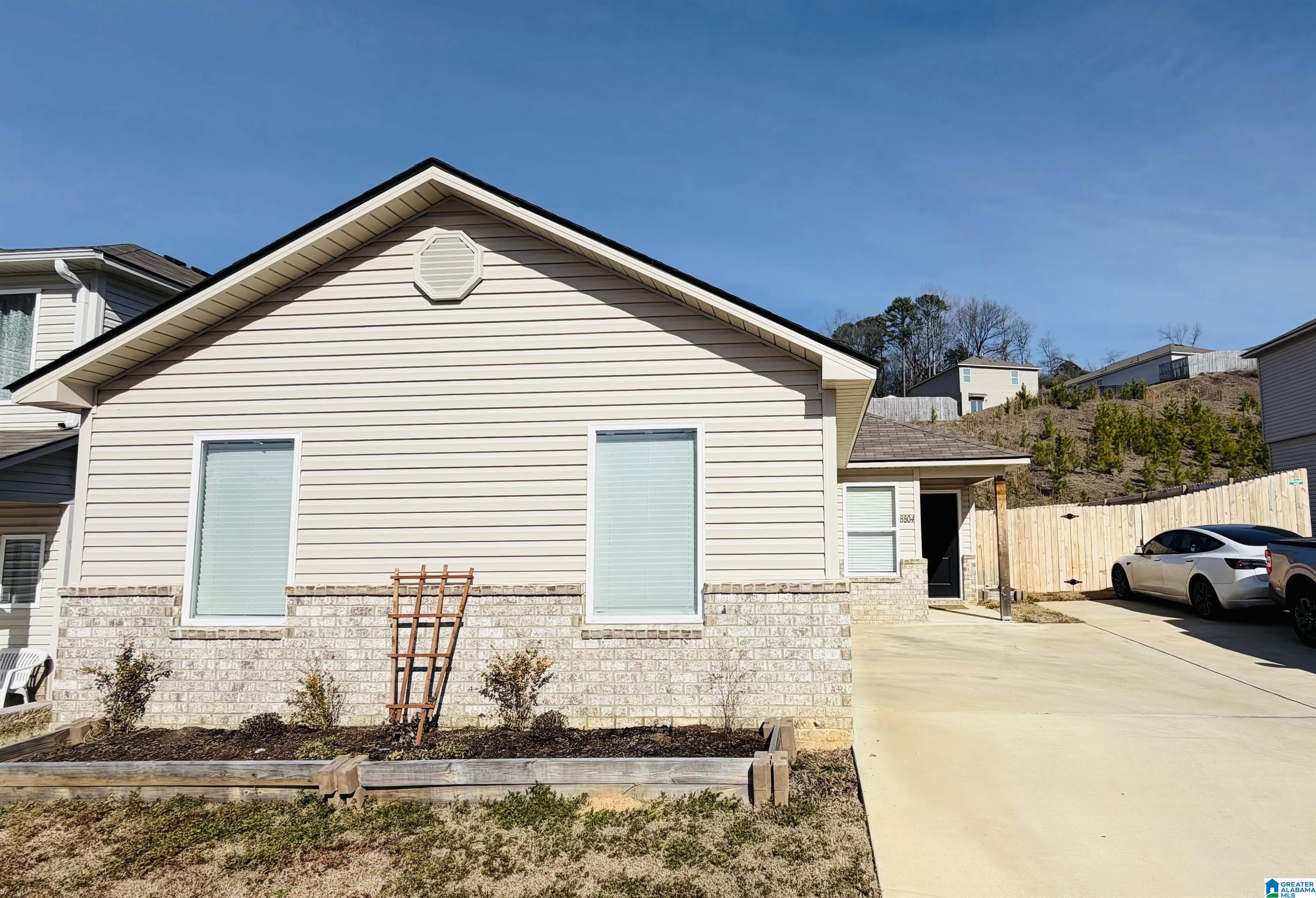 8804 ROCKHAMPTON DRIVE