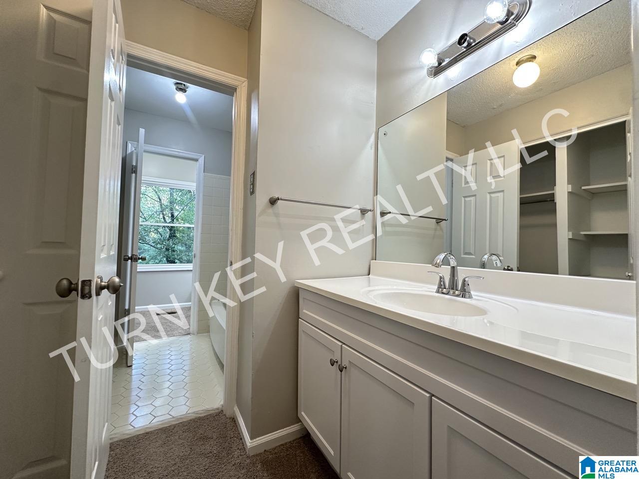 3891 OVERTON MANOR TRAIL