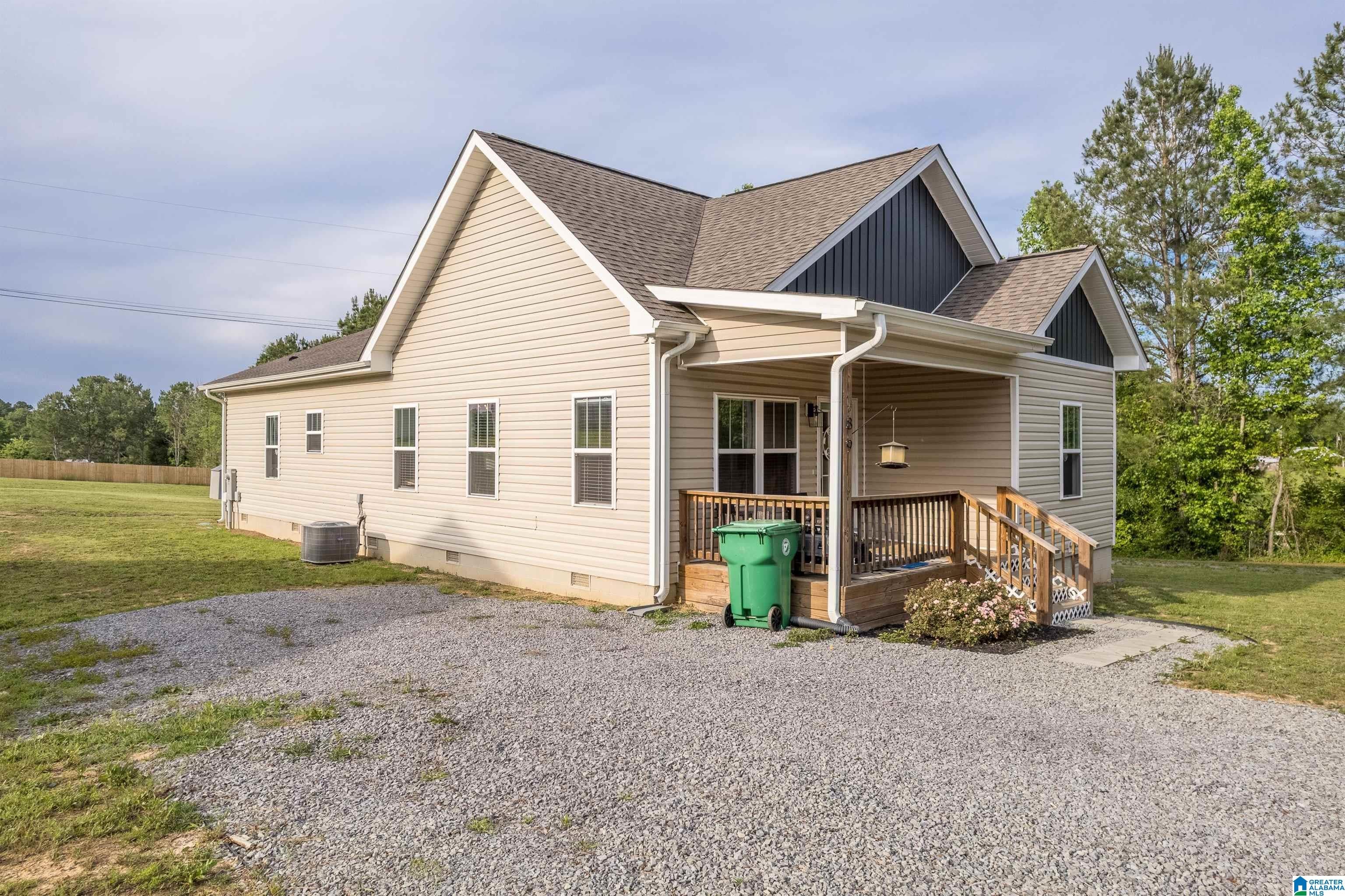 89 COUNTY ROAD 1724