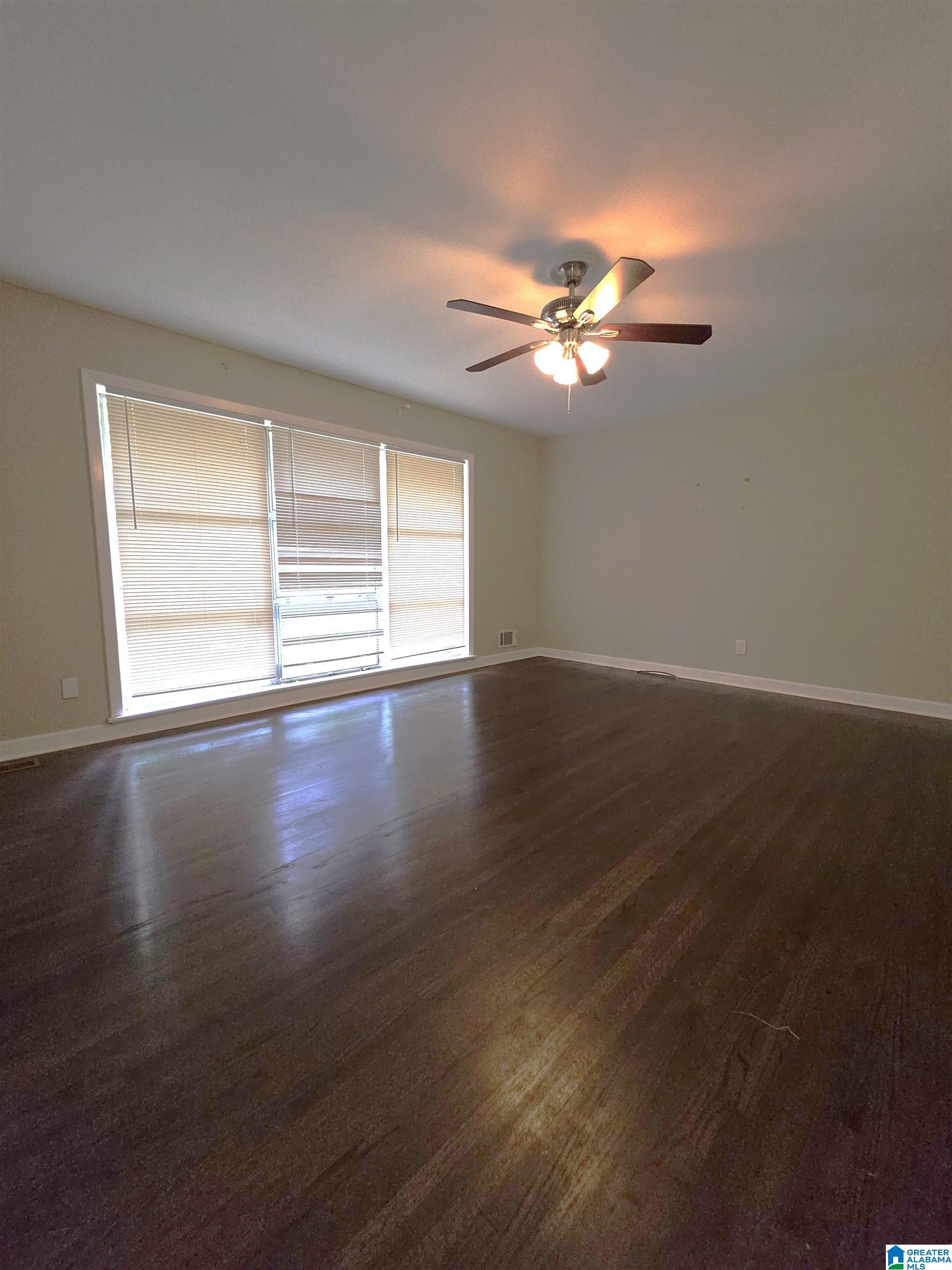 721 OAKLAND DRIVE
