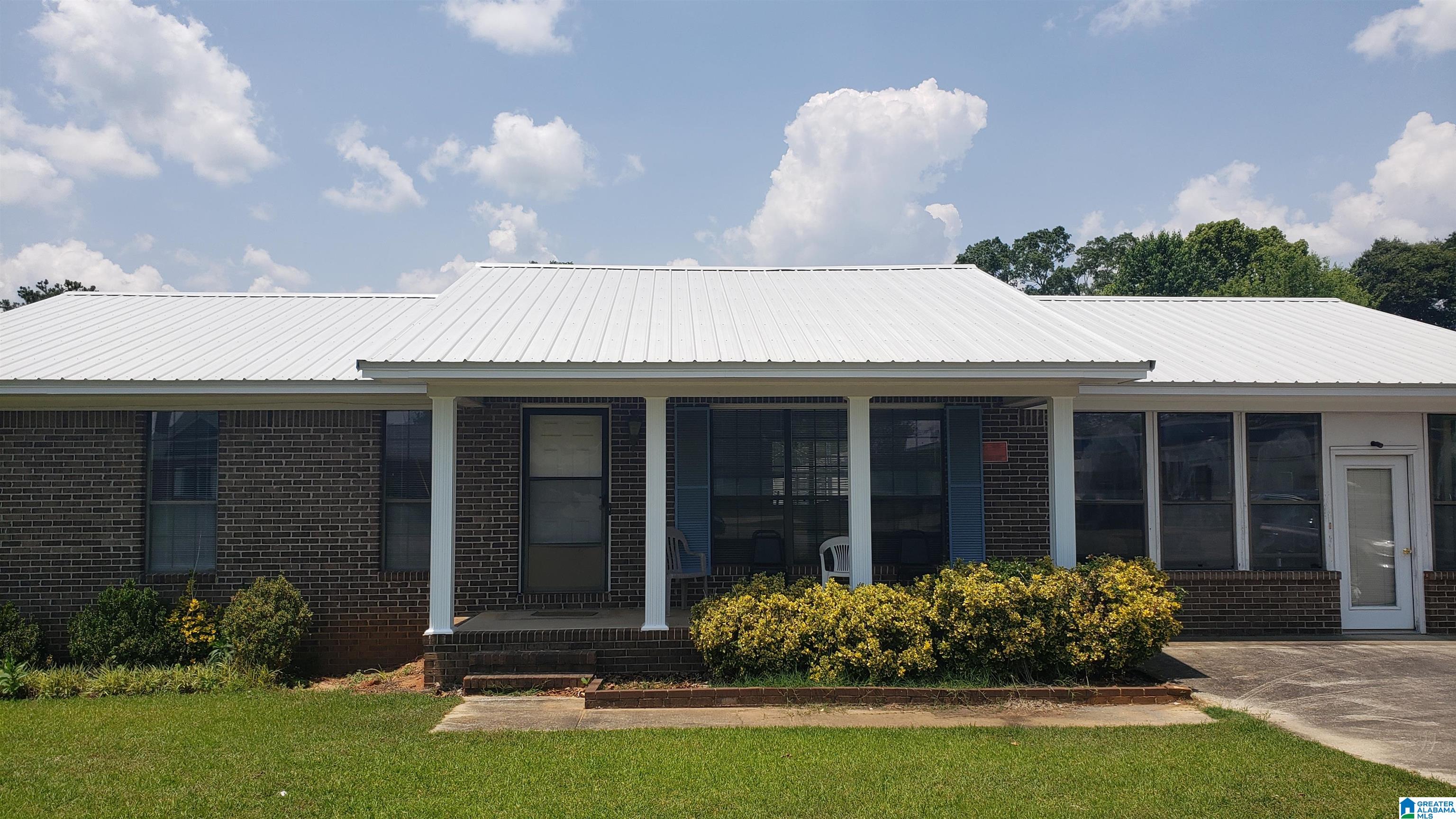 Photo 1 of 8 — 2106 4TH AVENUE, CLANTON, AL 35045
