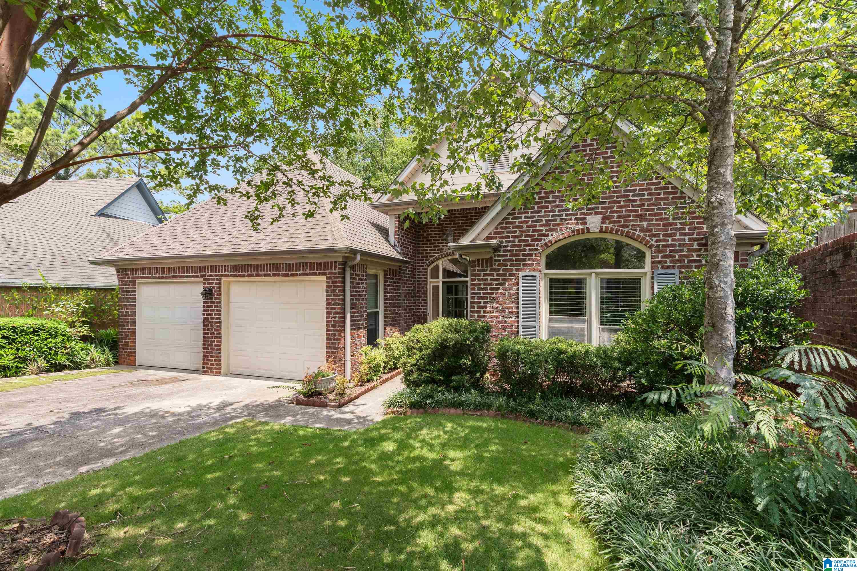 2241 STERLING RIDGE CIRCLE
