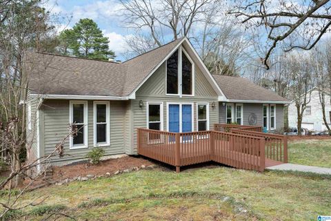 261 SHENANDOAH DRIVE HOOVER AL 35226