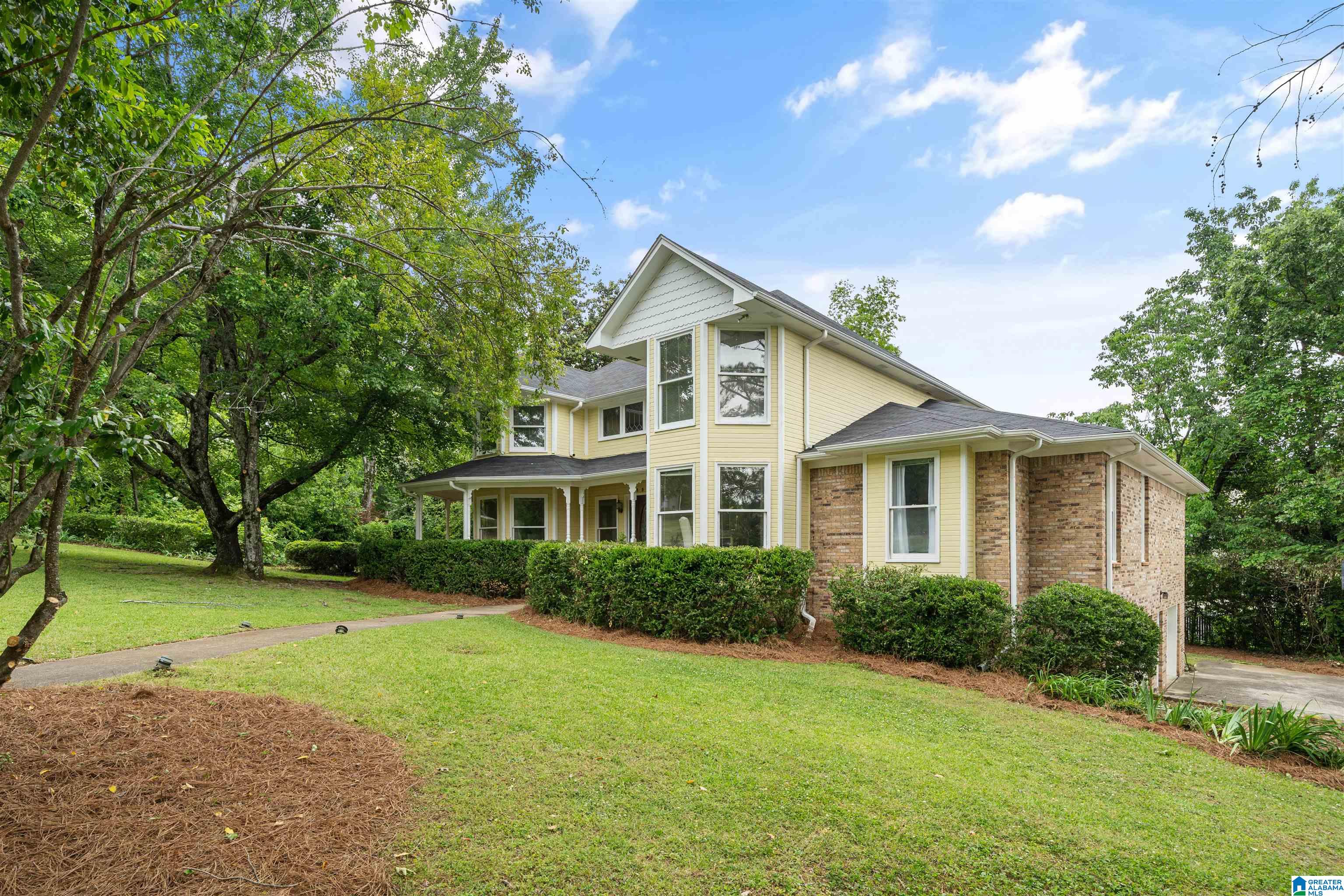 3521 GRAND ROCK CIRCLE