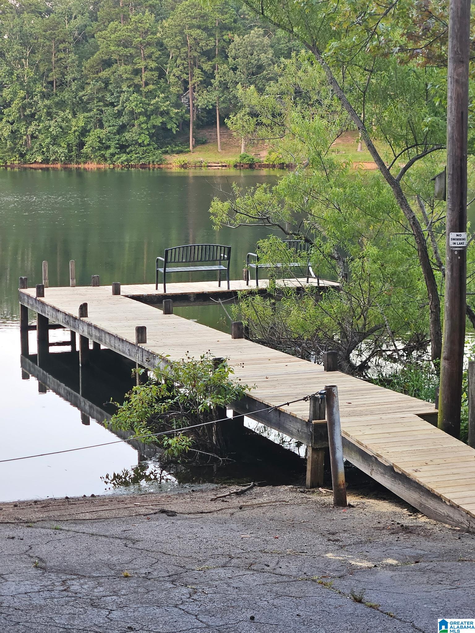 6049 LAKESIDE DRIVE