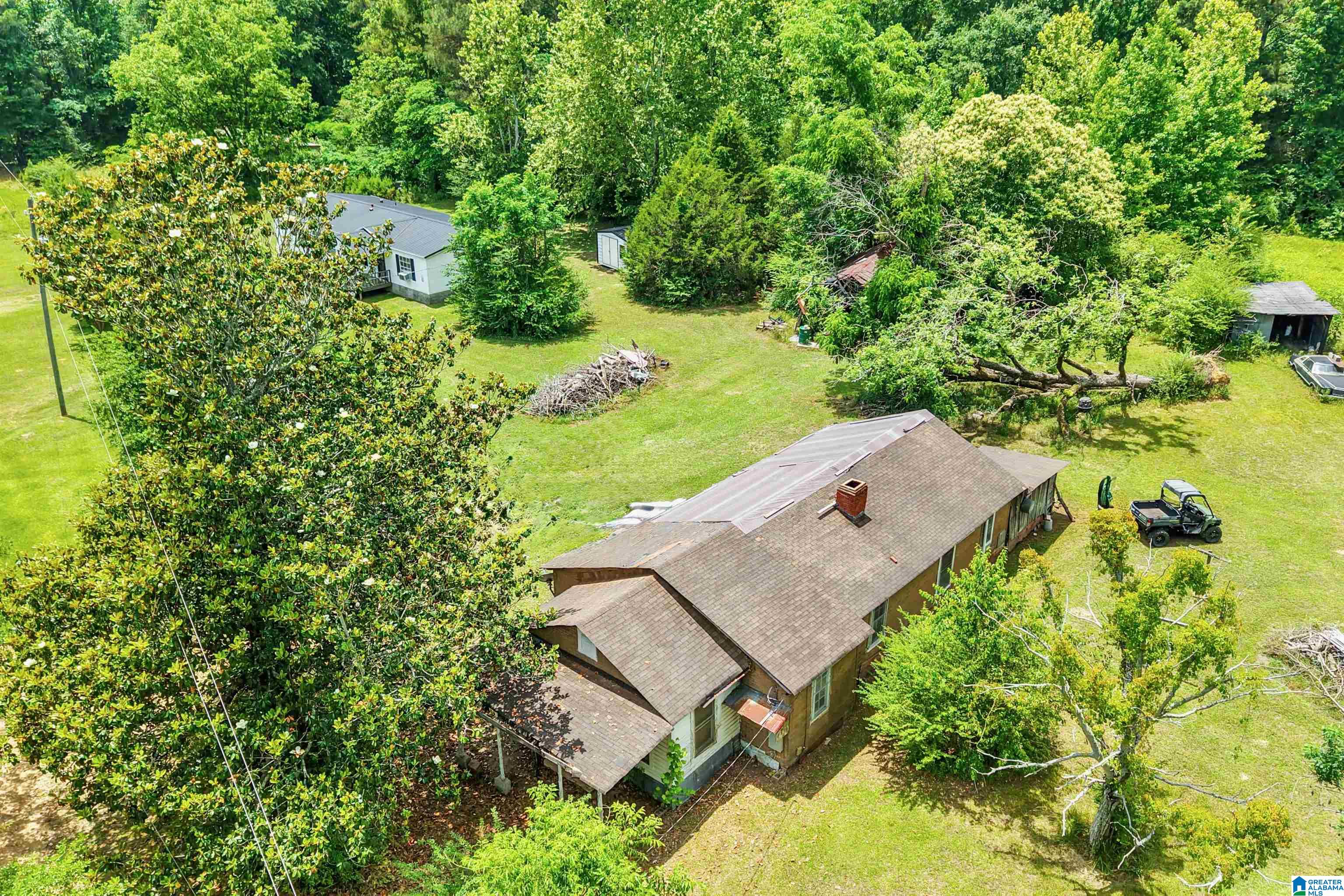 306 CRYSTAL DRIVE 1