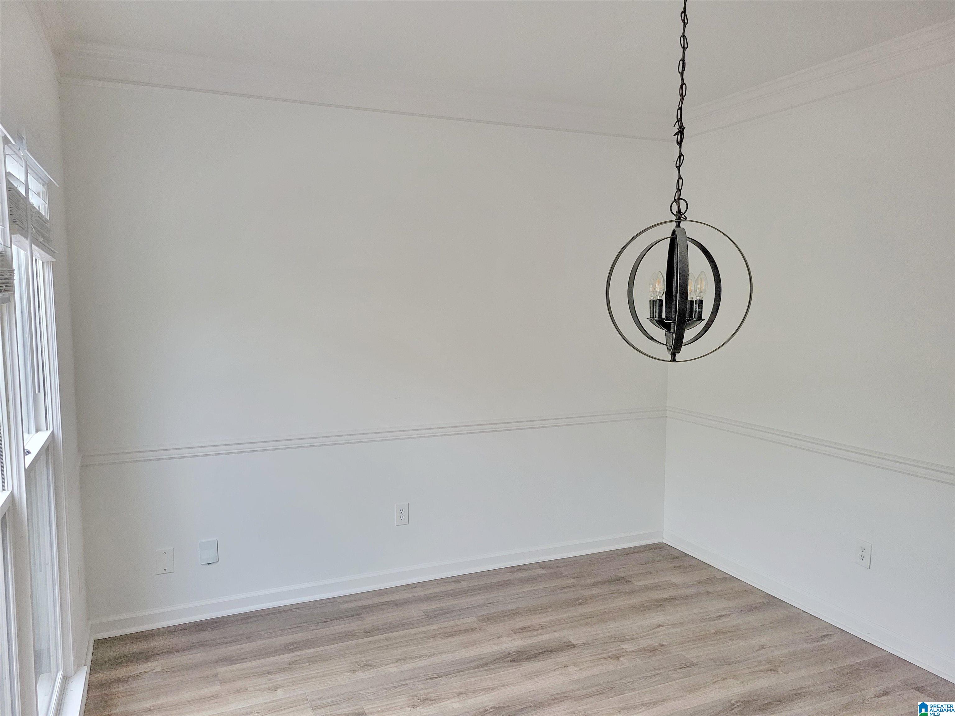 2826 SEVEN OAKS CIRCLE