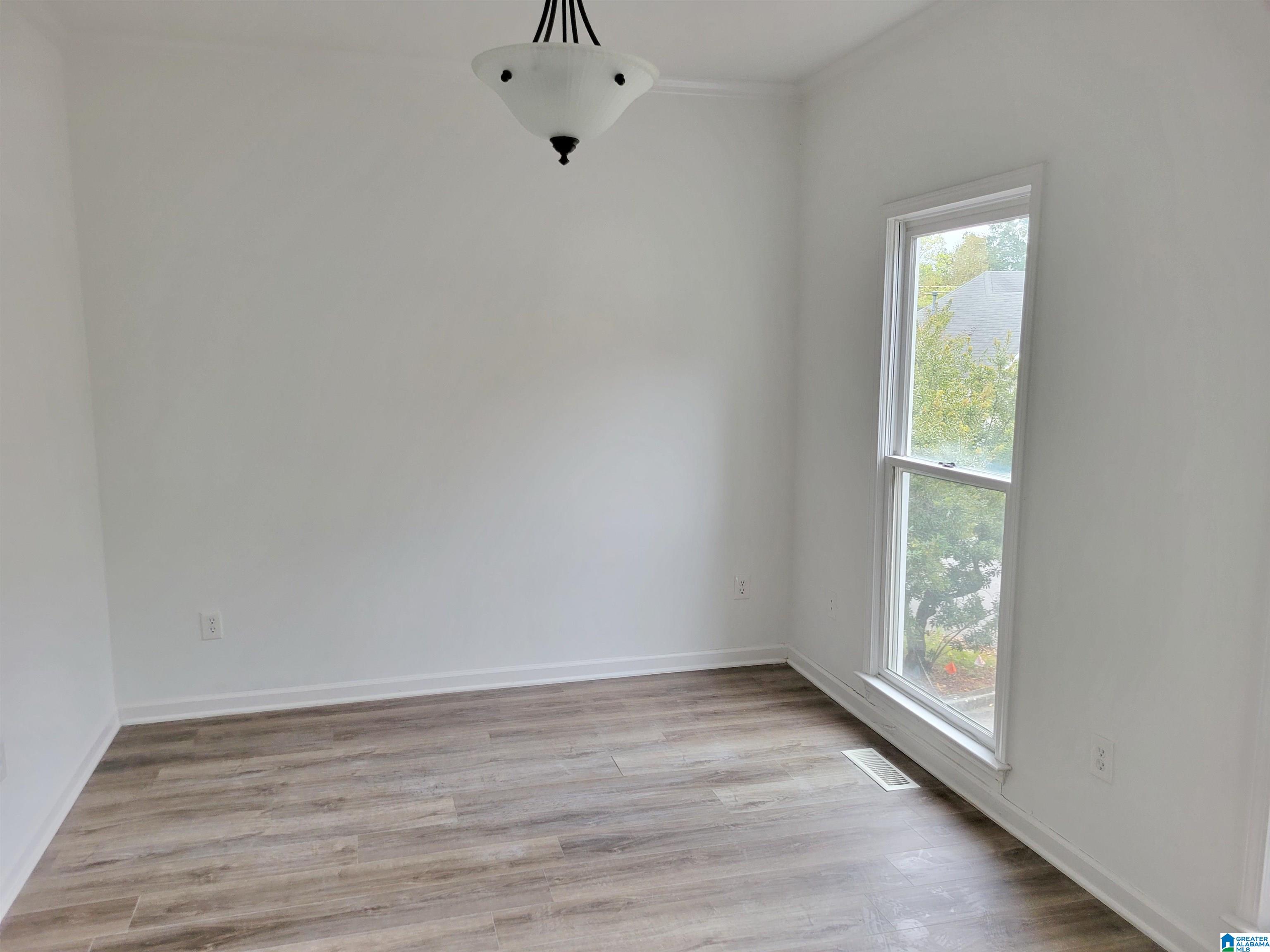 2826 SEVEN OAKS CIRCLE