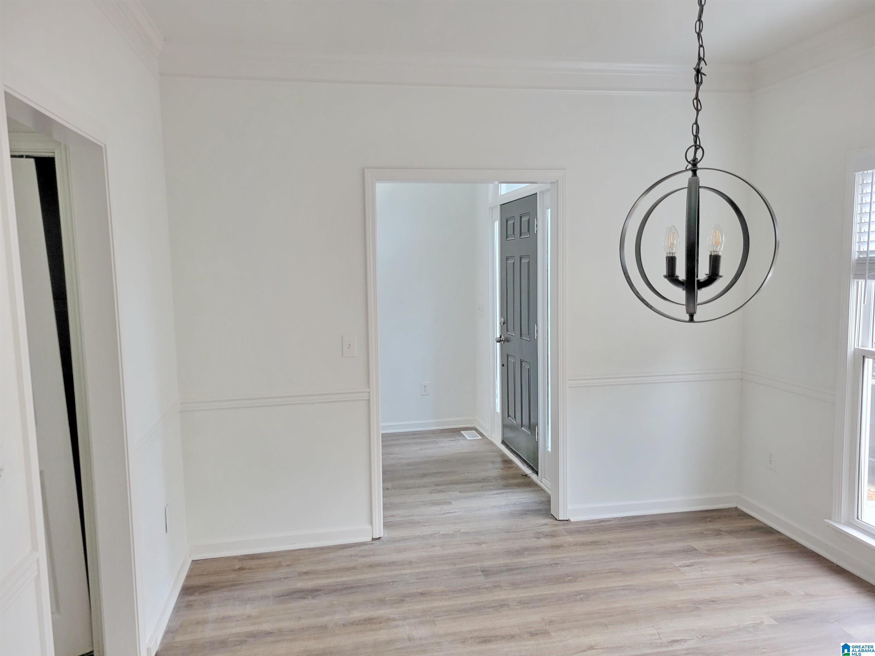 2826 SEVEN OAKS CIRCLE