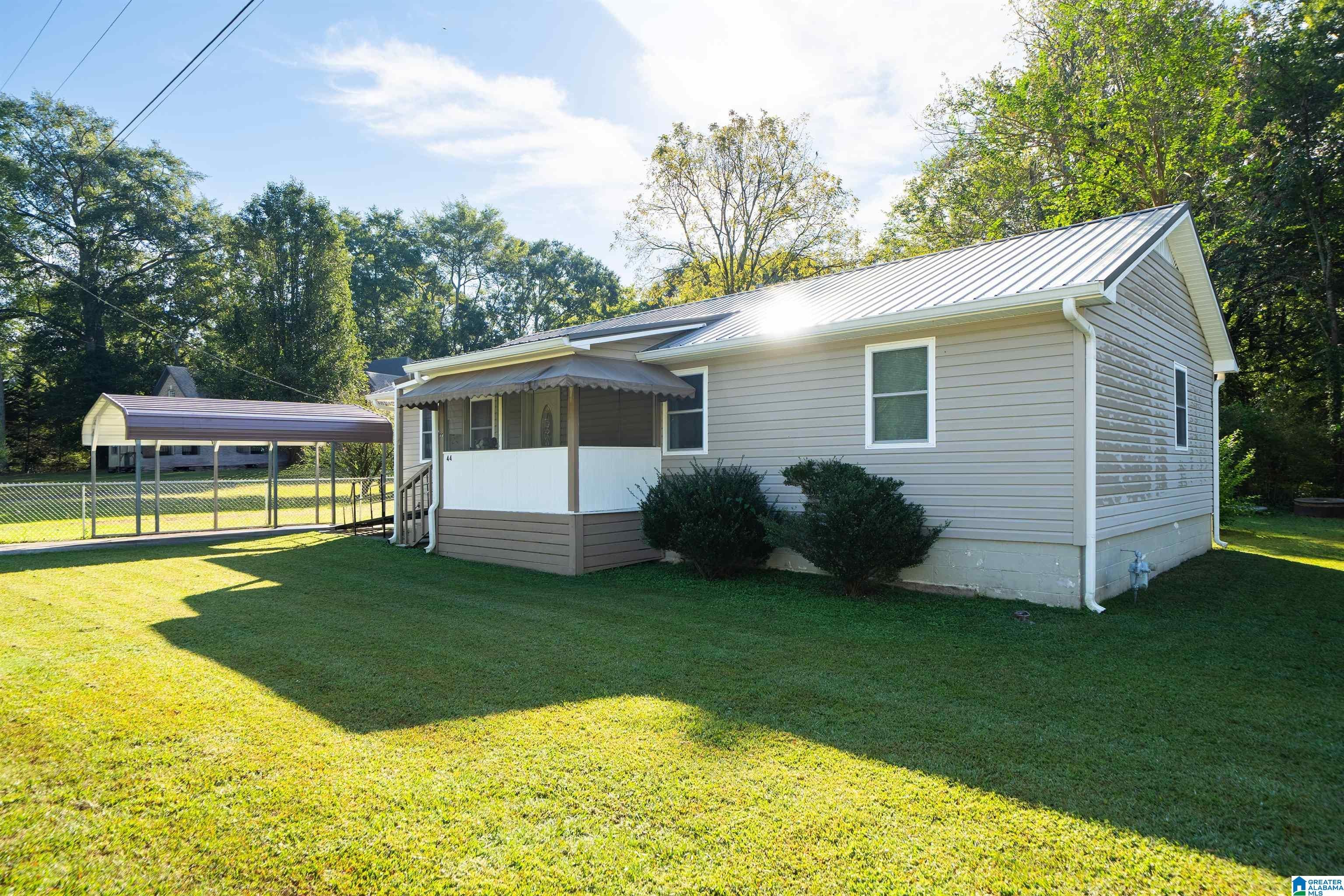 44 ROBINSON LANE